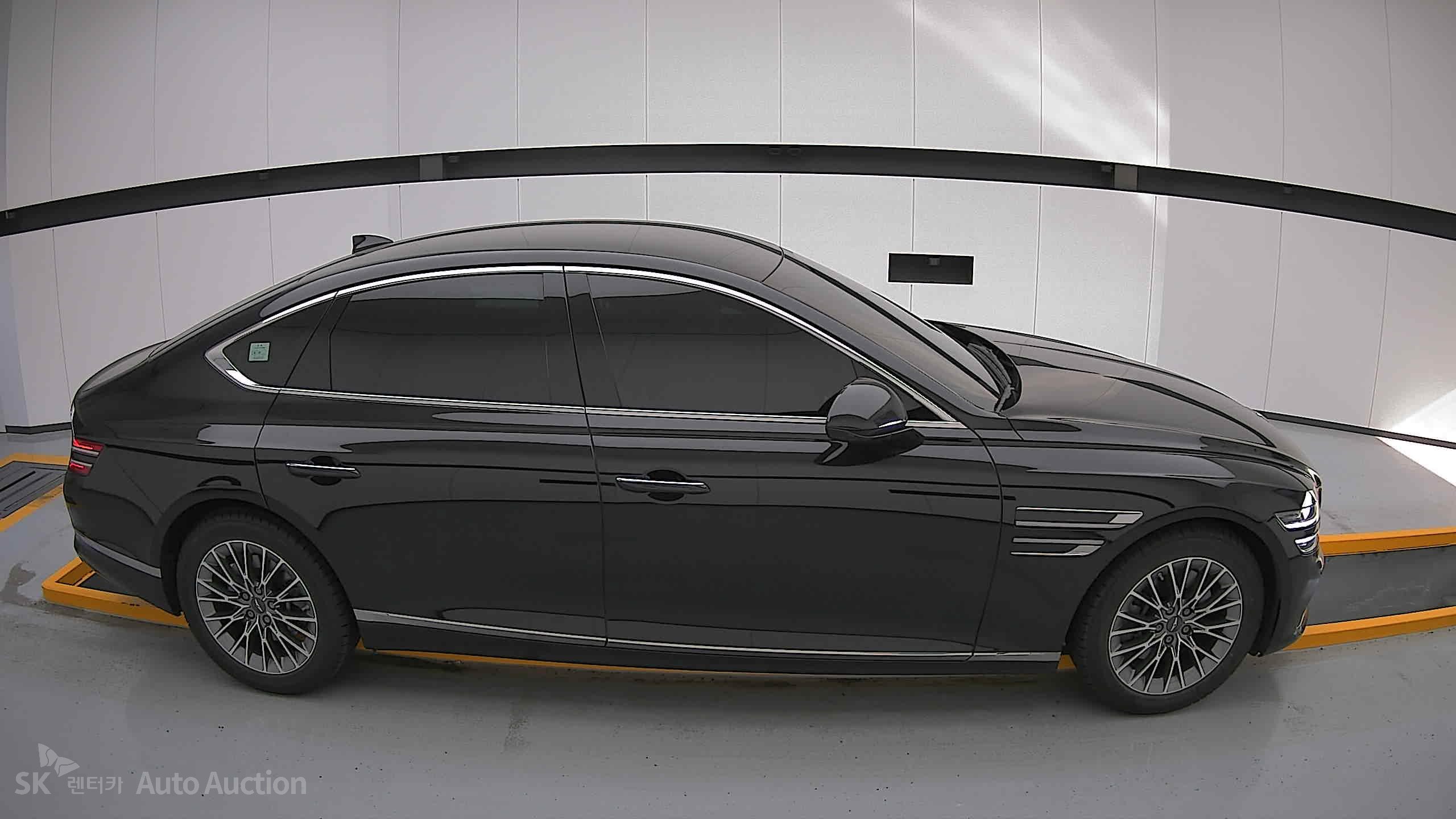 2022 - genesis g80
