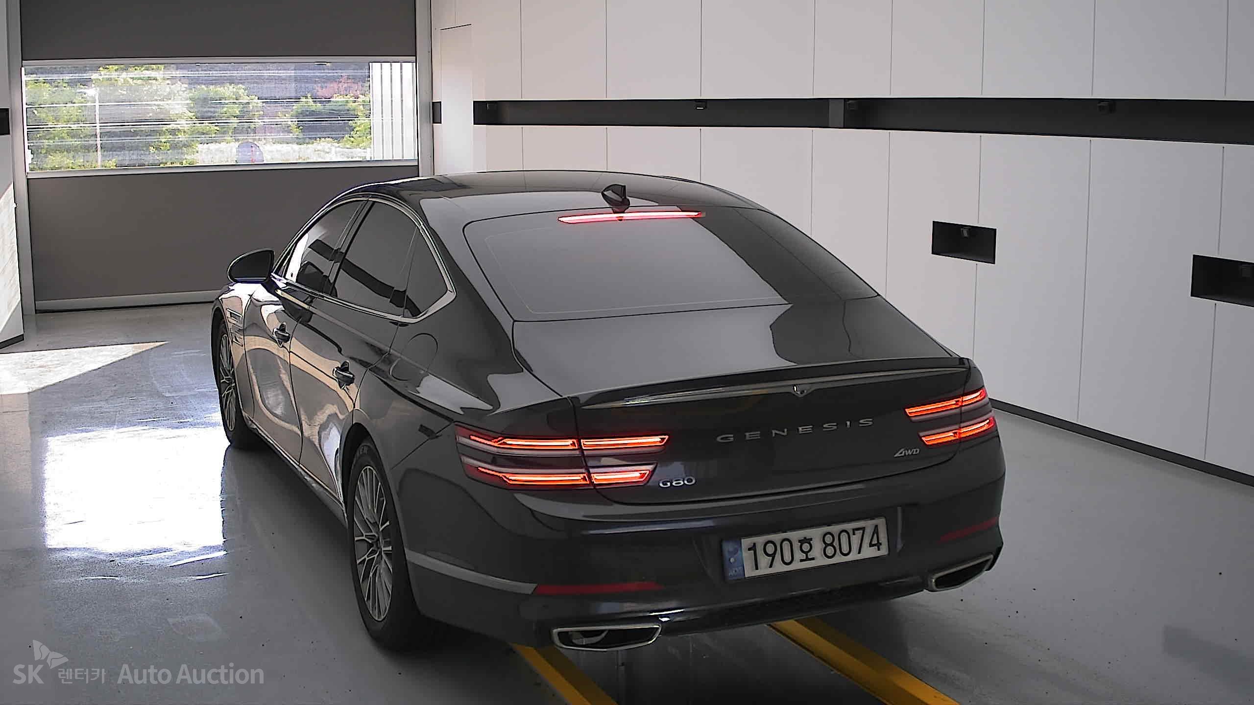 2022 - genesis g80