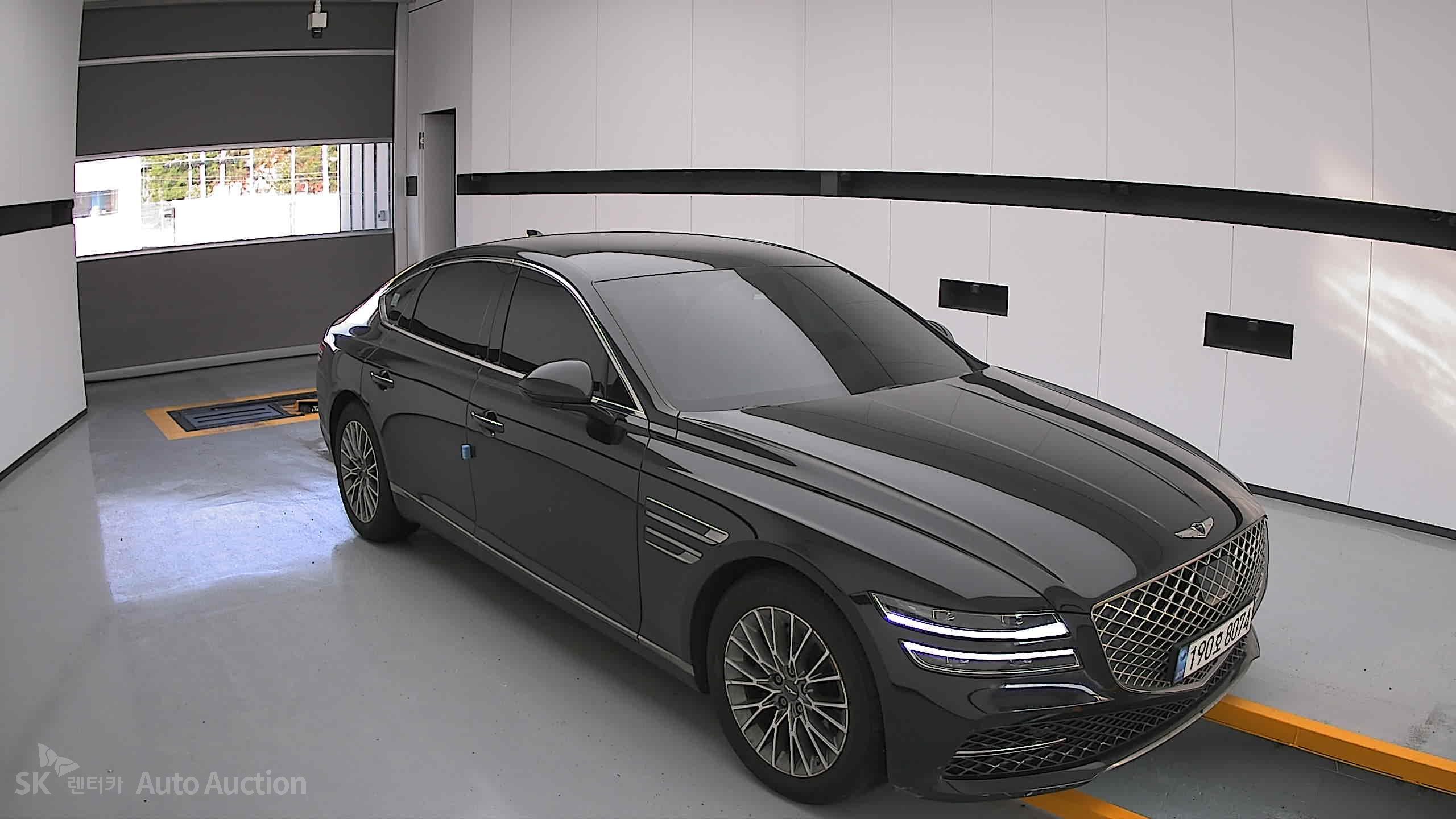 2022 - genesis g80