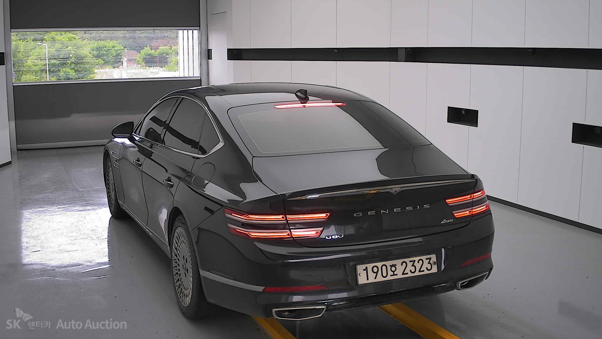 2022 - genesis g80