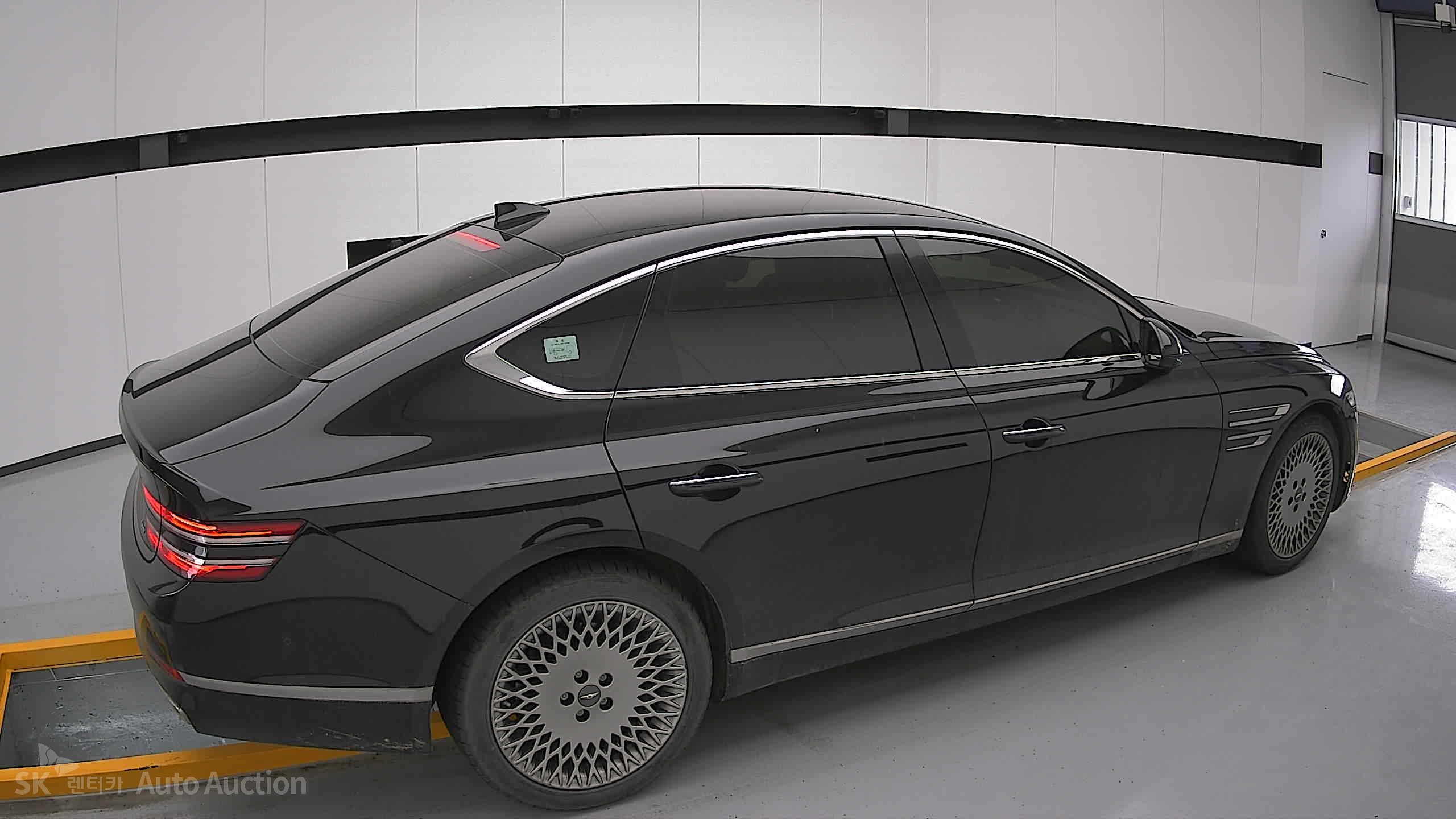 2022 - genesis g80