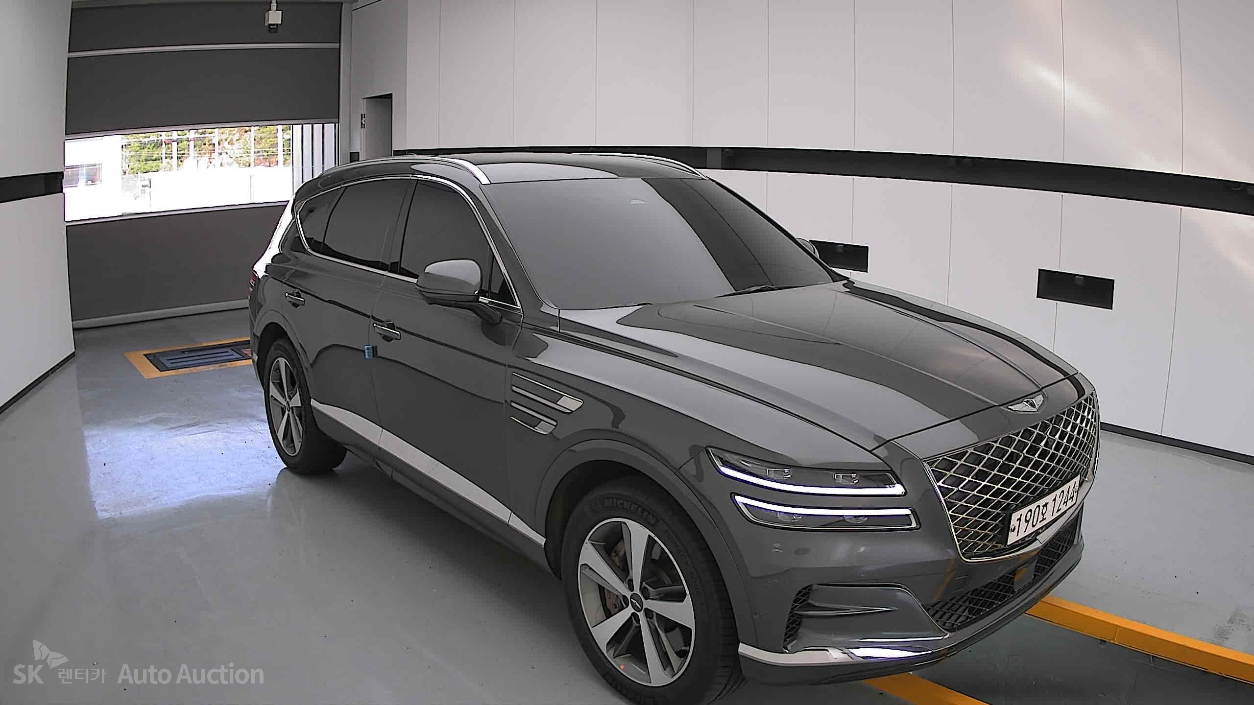 2022 - genesis gv80