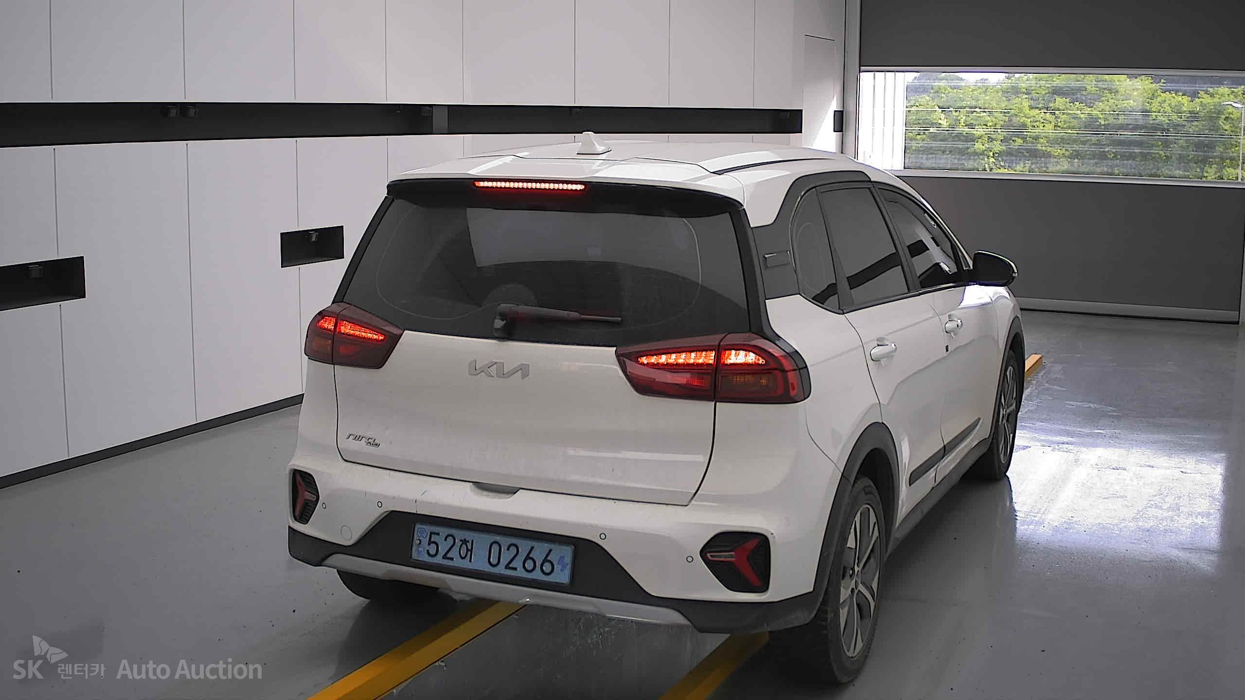 2023 - kia niro