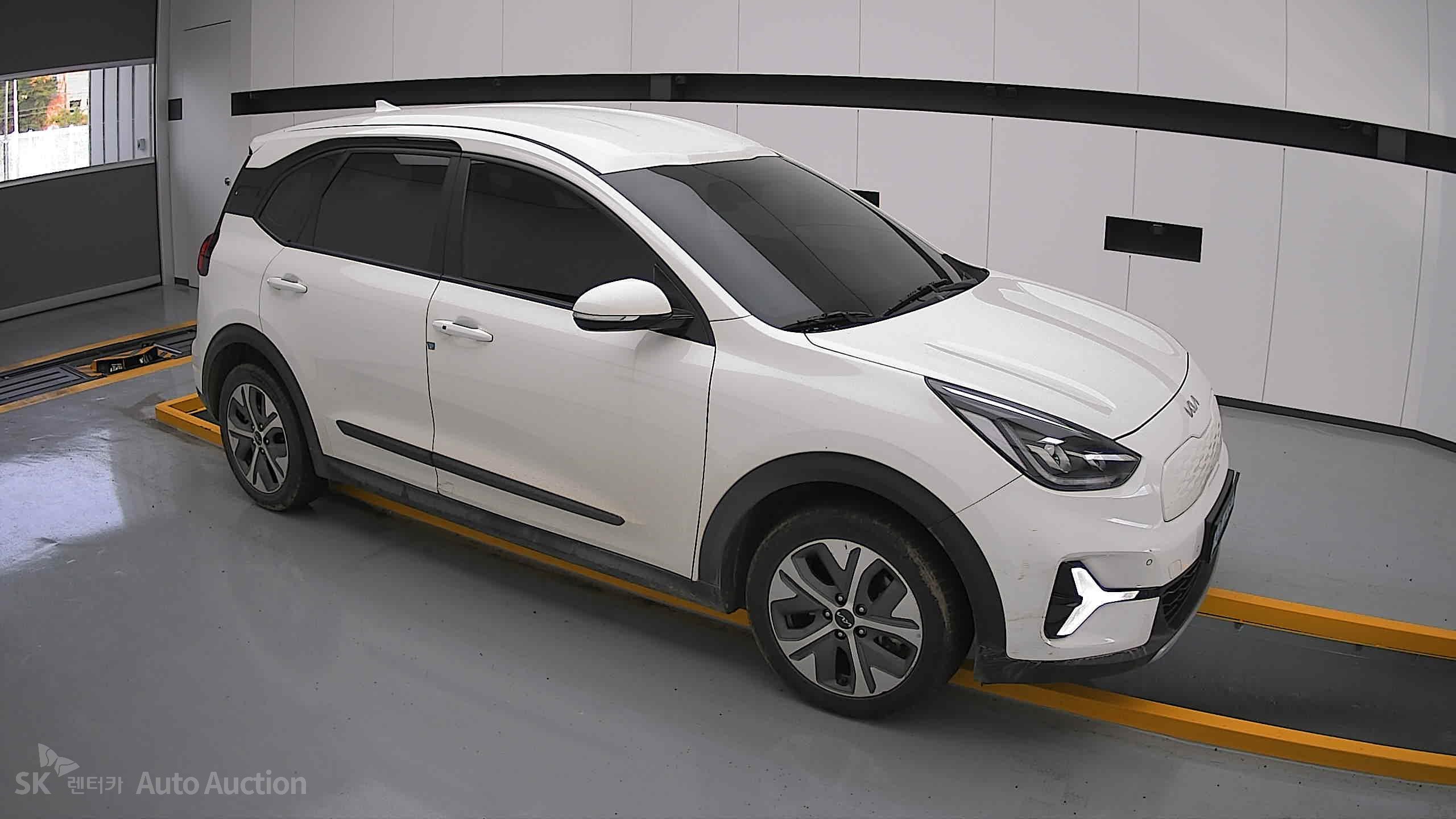 2023 - kia niro