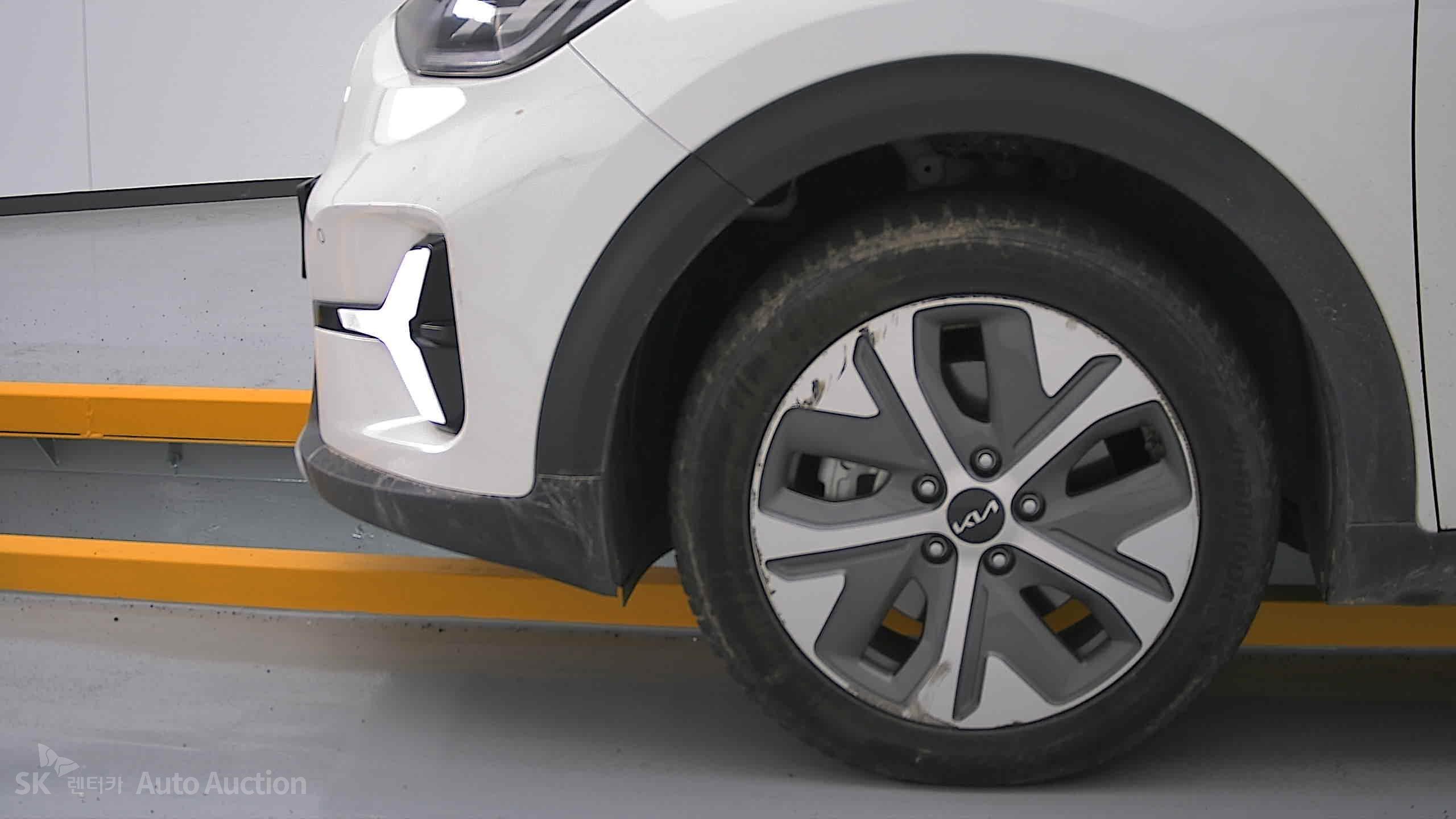 2023 - kia niro