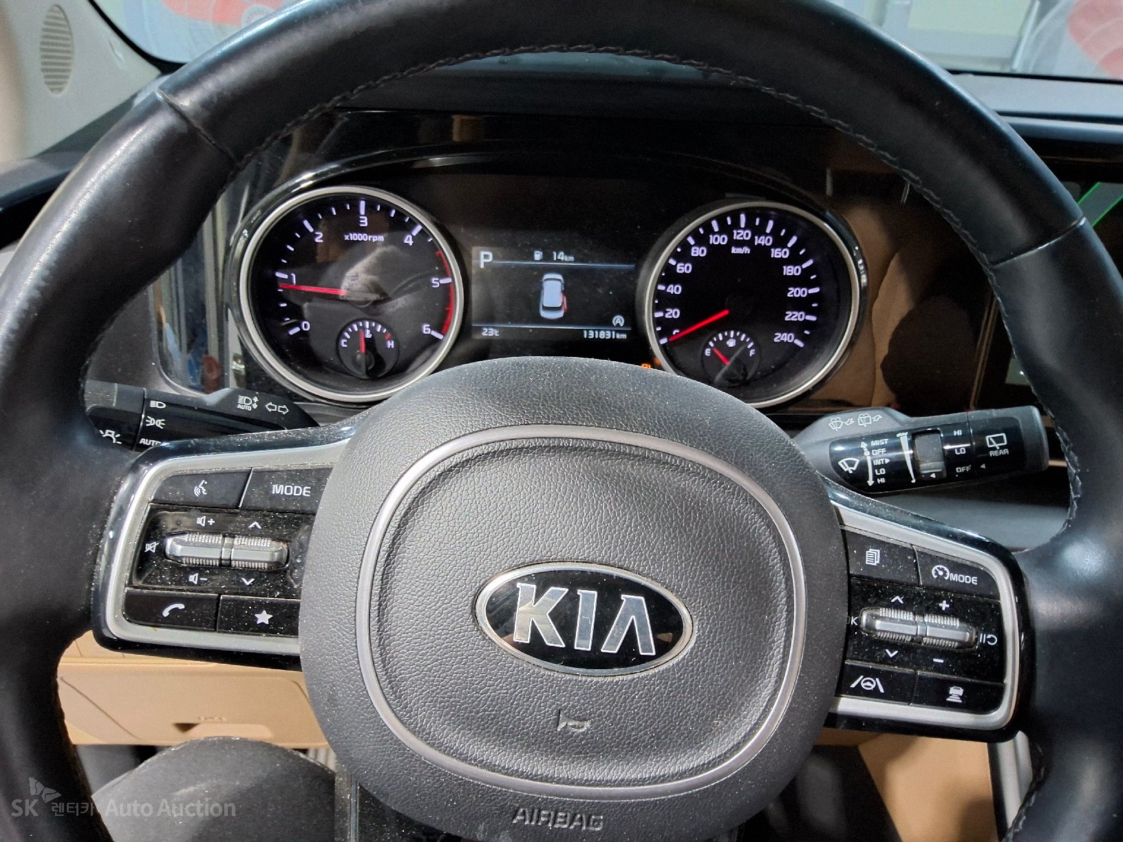 2021 - kia carnival