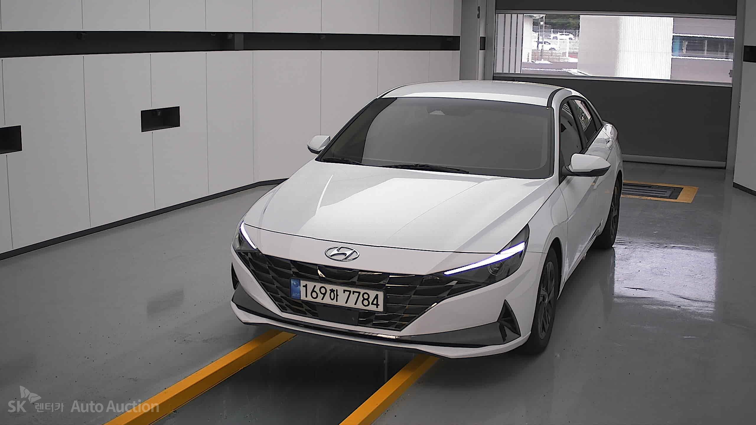 2023 - hyundai avante