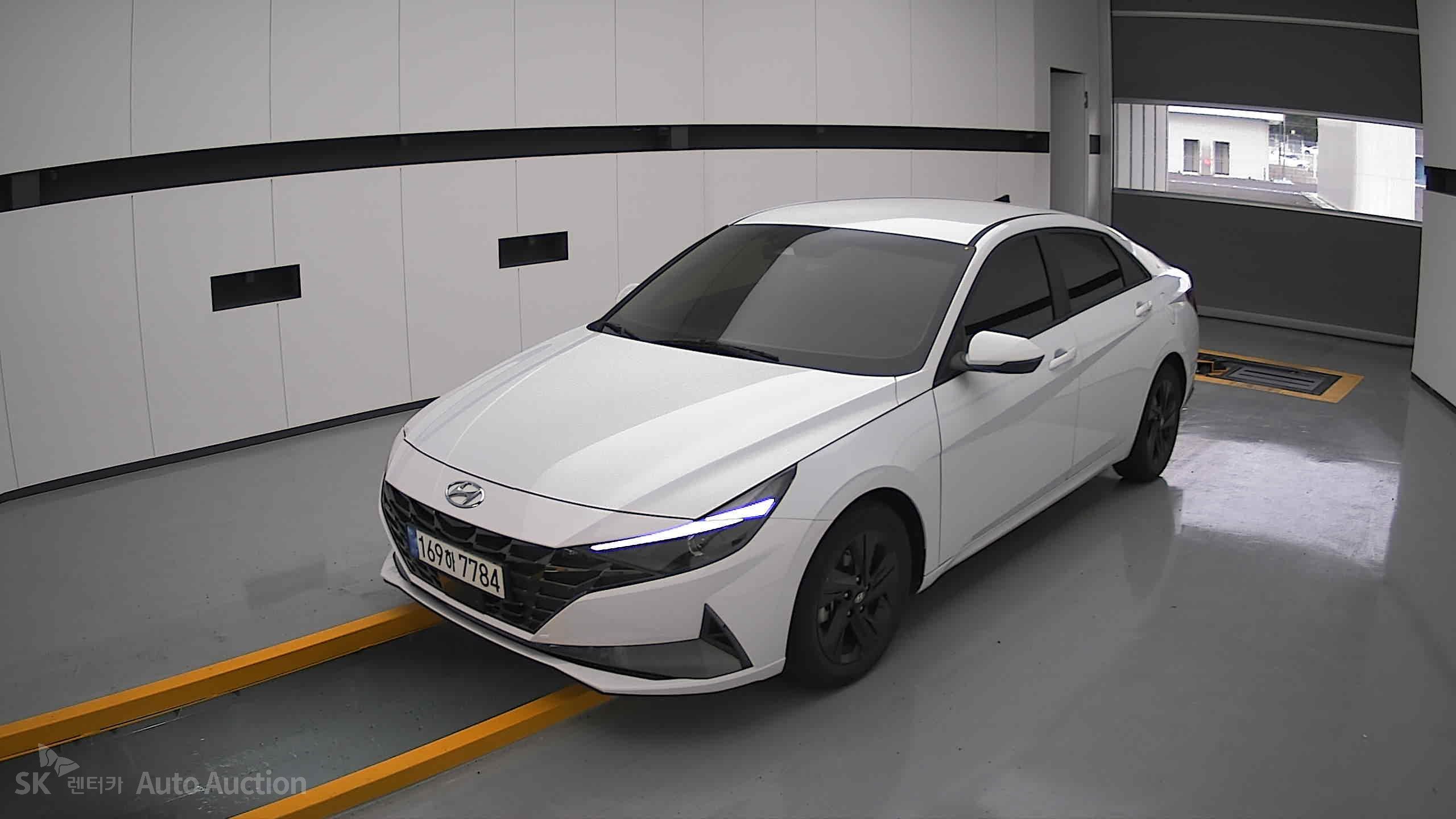 2023 - hyundai avante