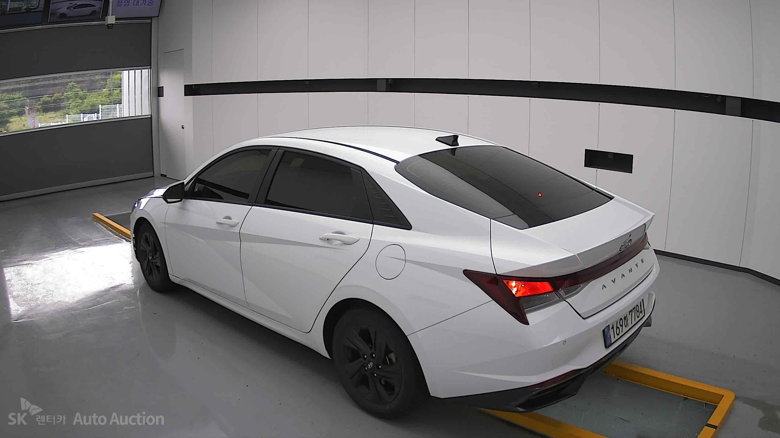 2023 - hyundai avante