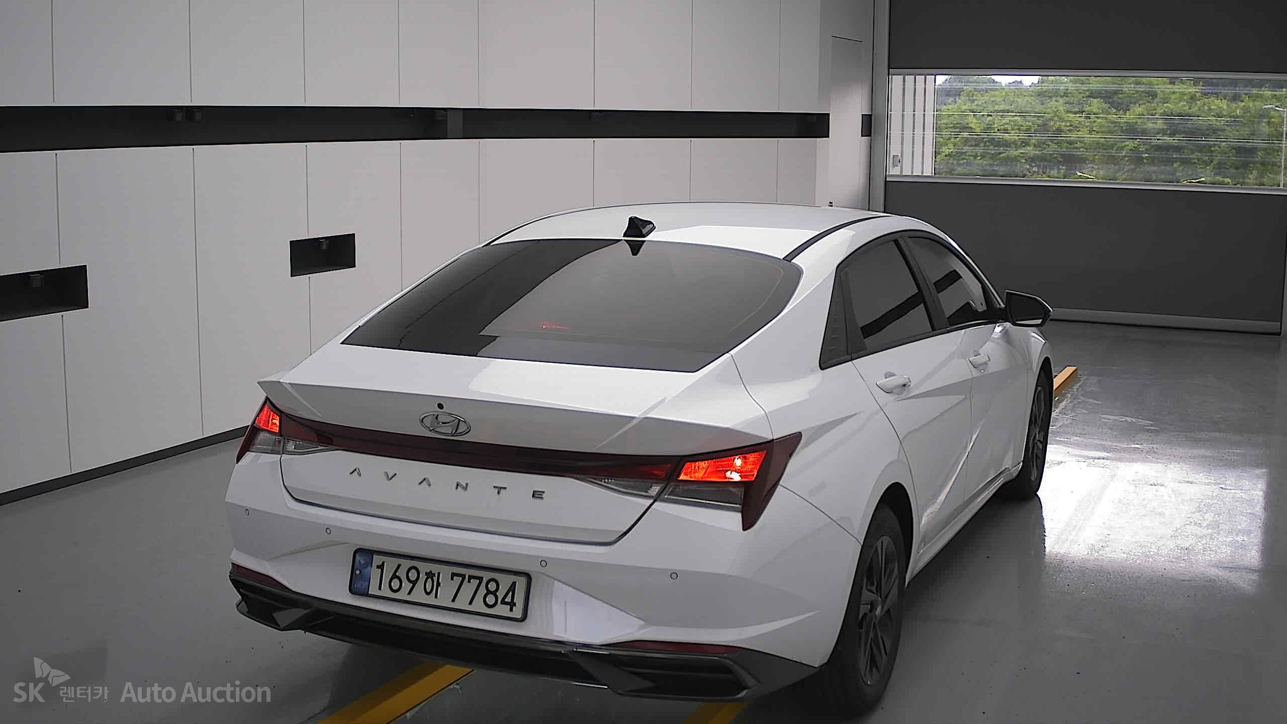 2023 - hyundai avante