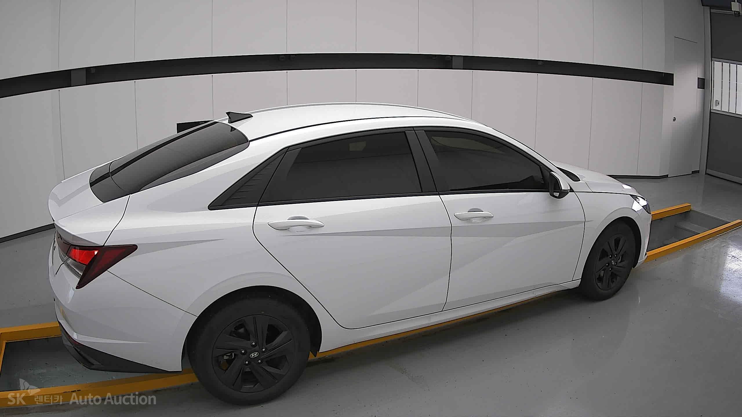 2023 - hyundai avante