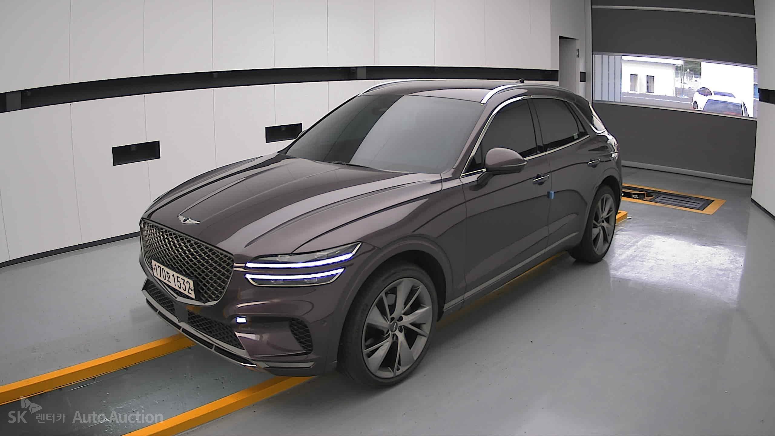 2021 - genesis gv70