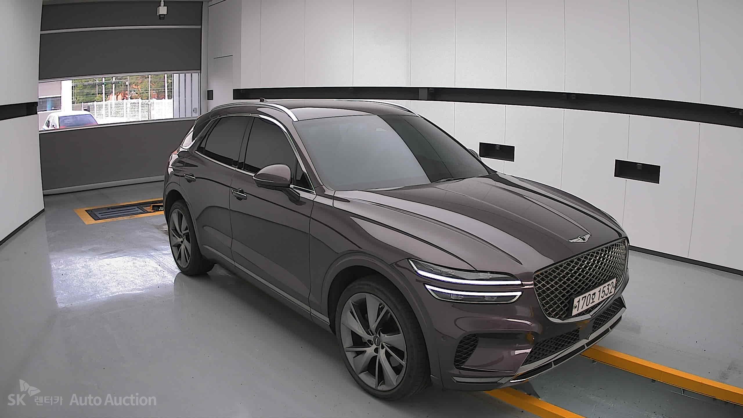 2021 - genesis gv70