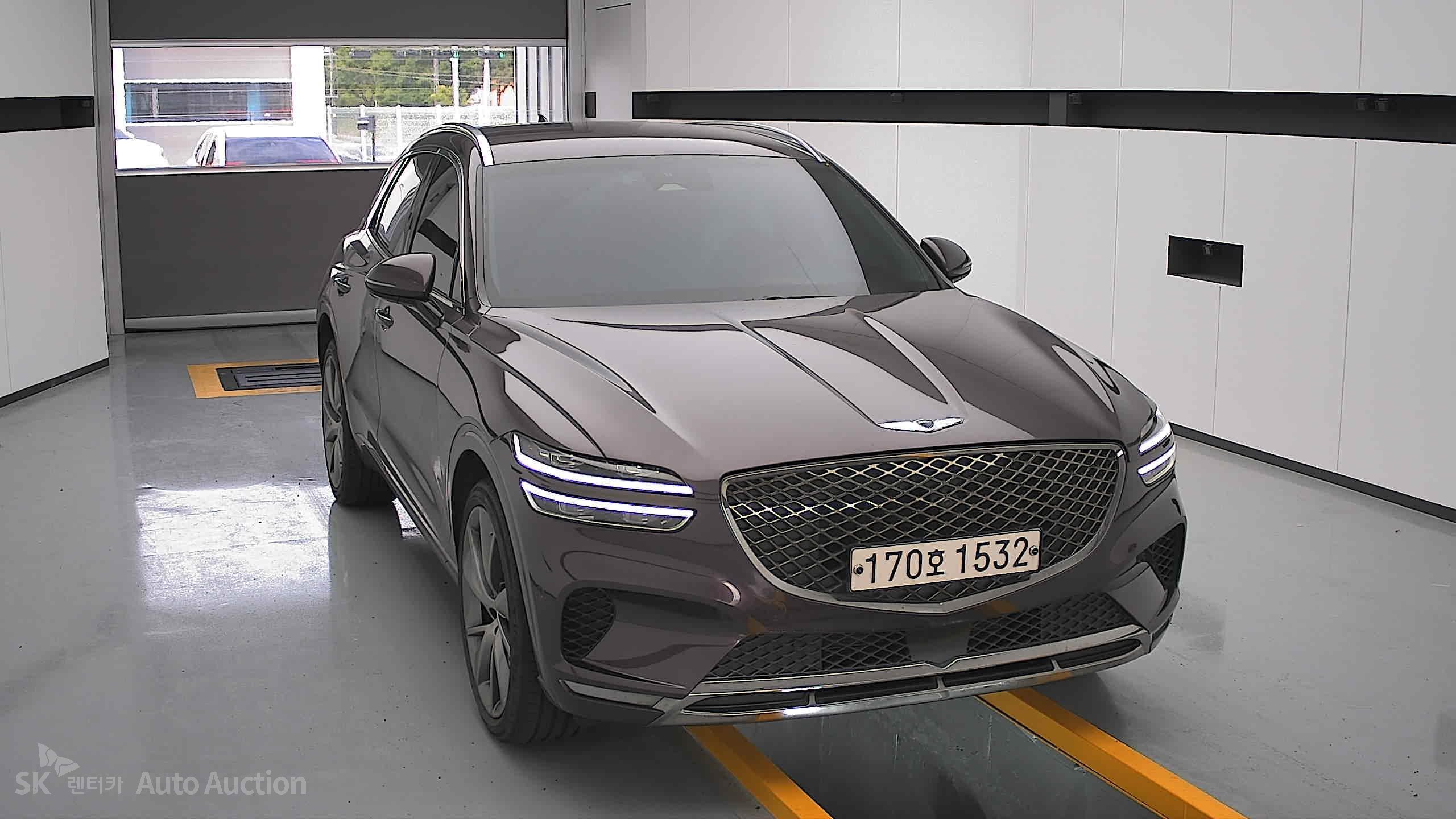2021 - genesis gv70