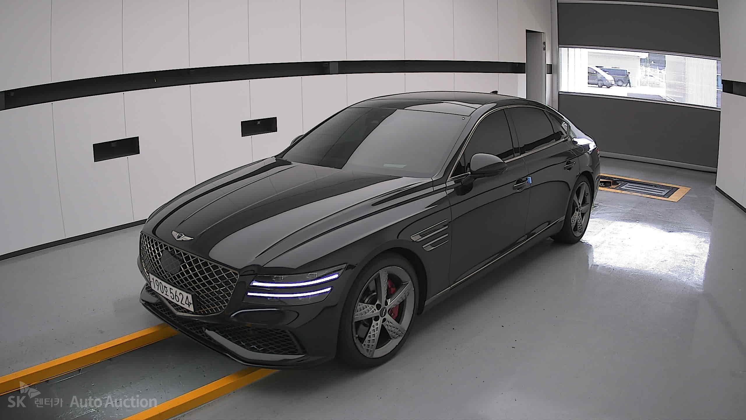 2022 - genesis g80