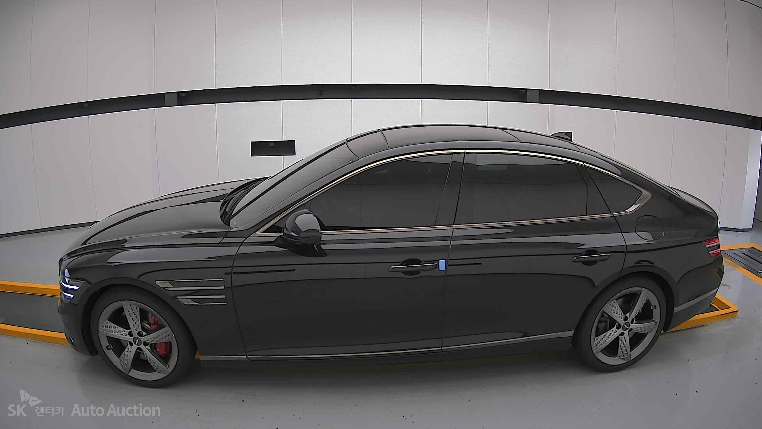 2022 - genesis g80