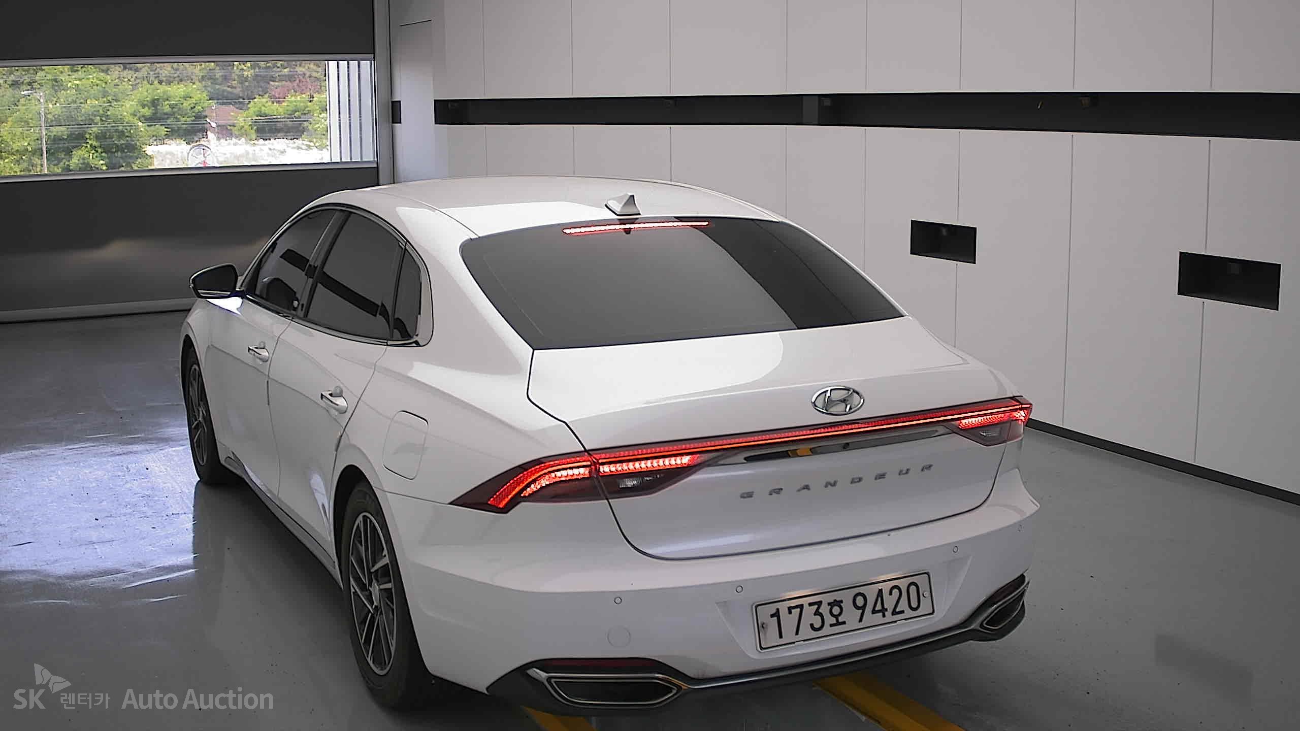 2020 - hyundai grandeur