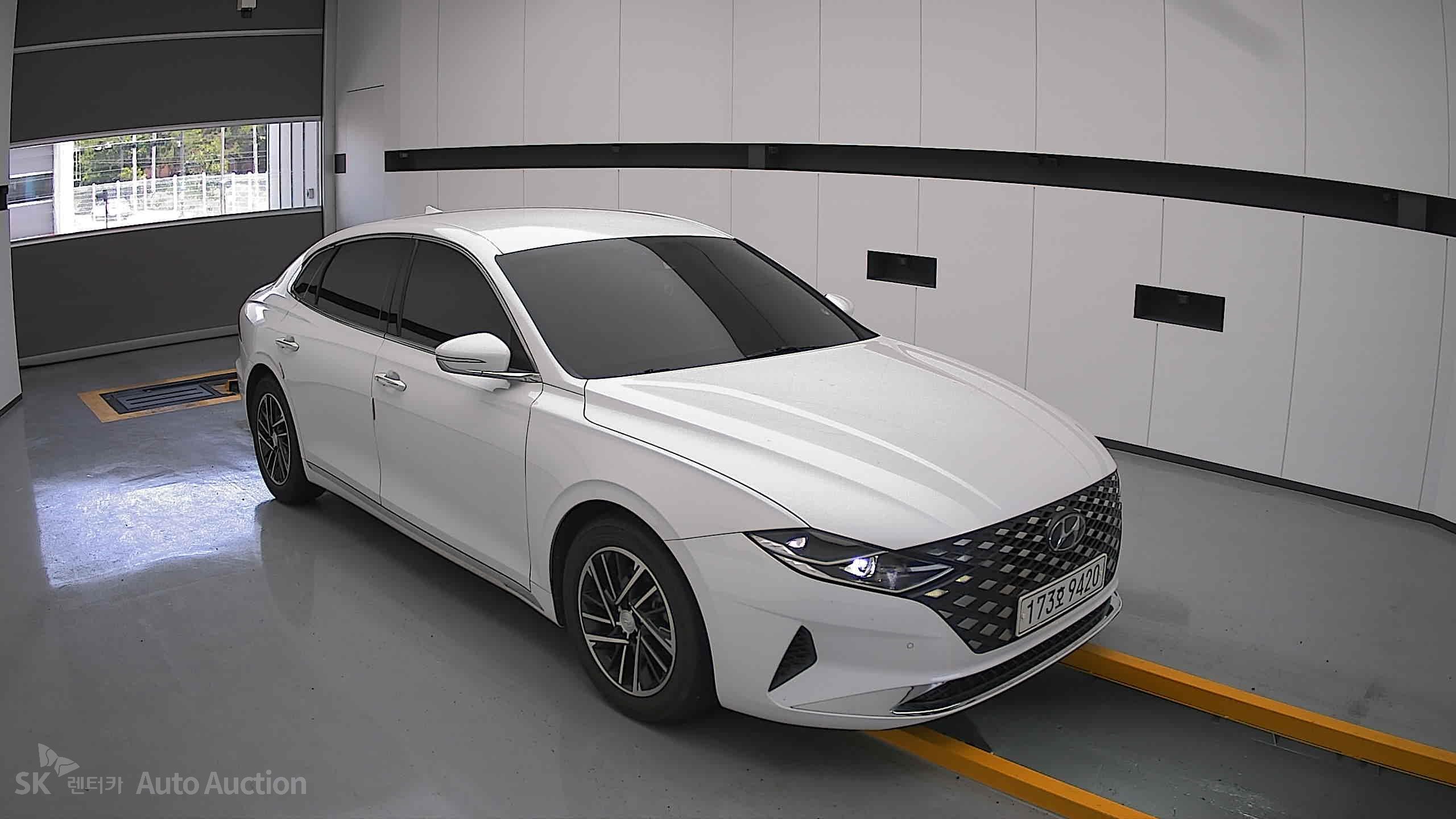 2020 - hyundai grandeur