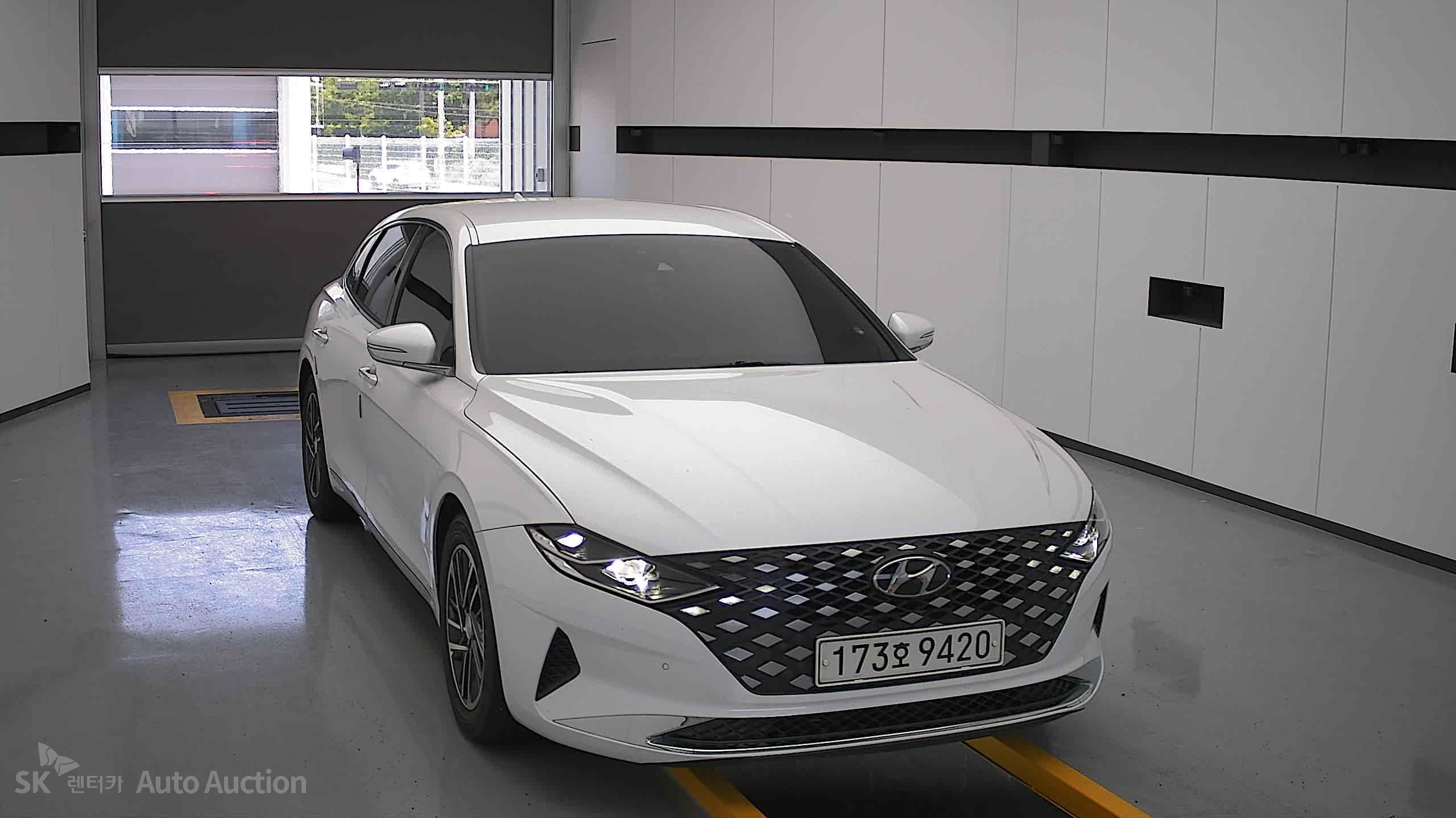 2020 - hyundai grandeur