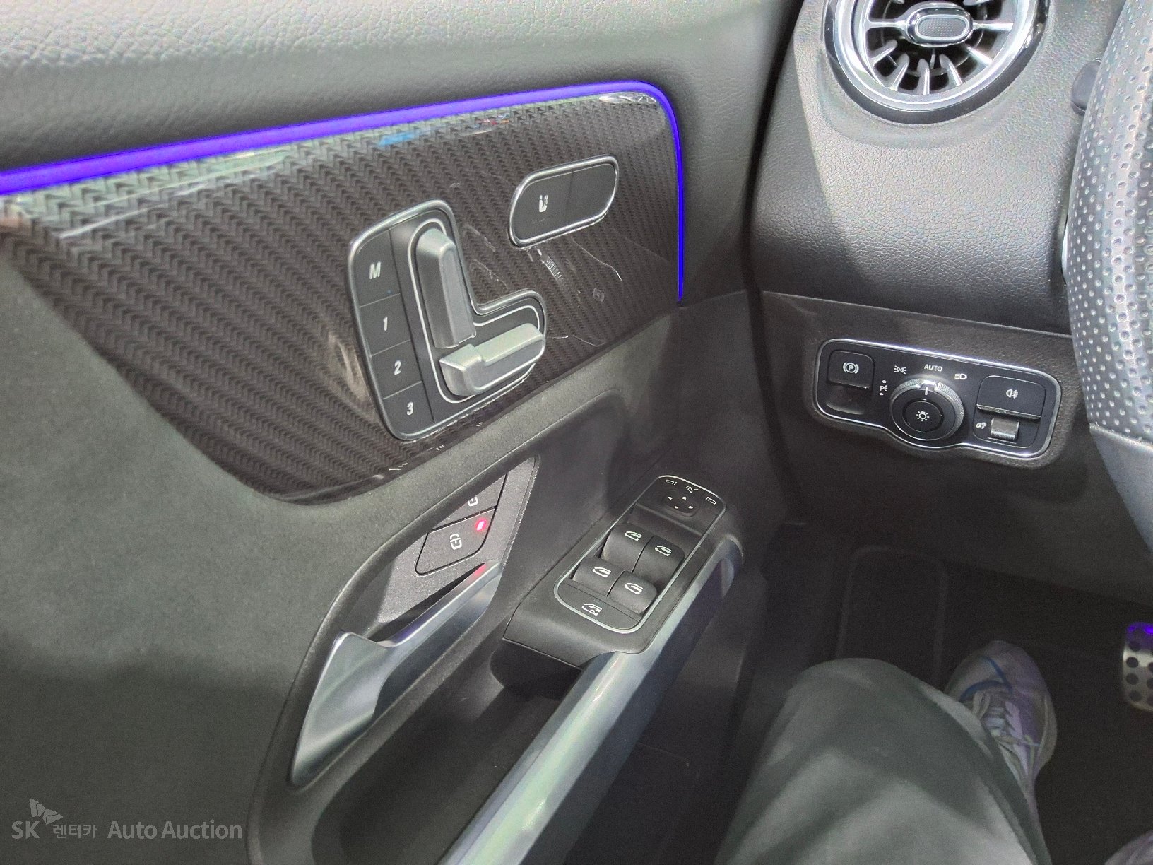 2021 - mercedes-benz glb 250