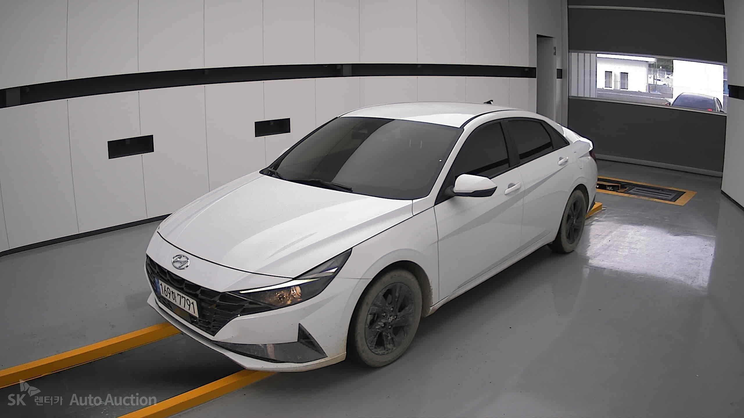 2023 - hyundai avante