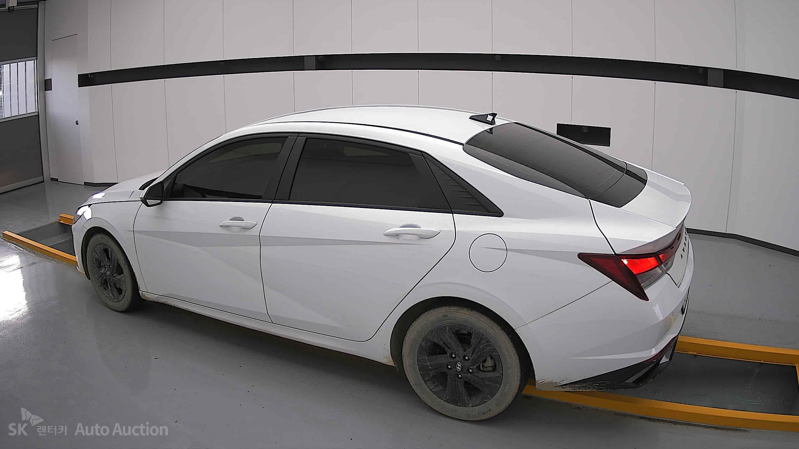 2023 - hyundai avante