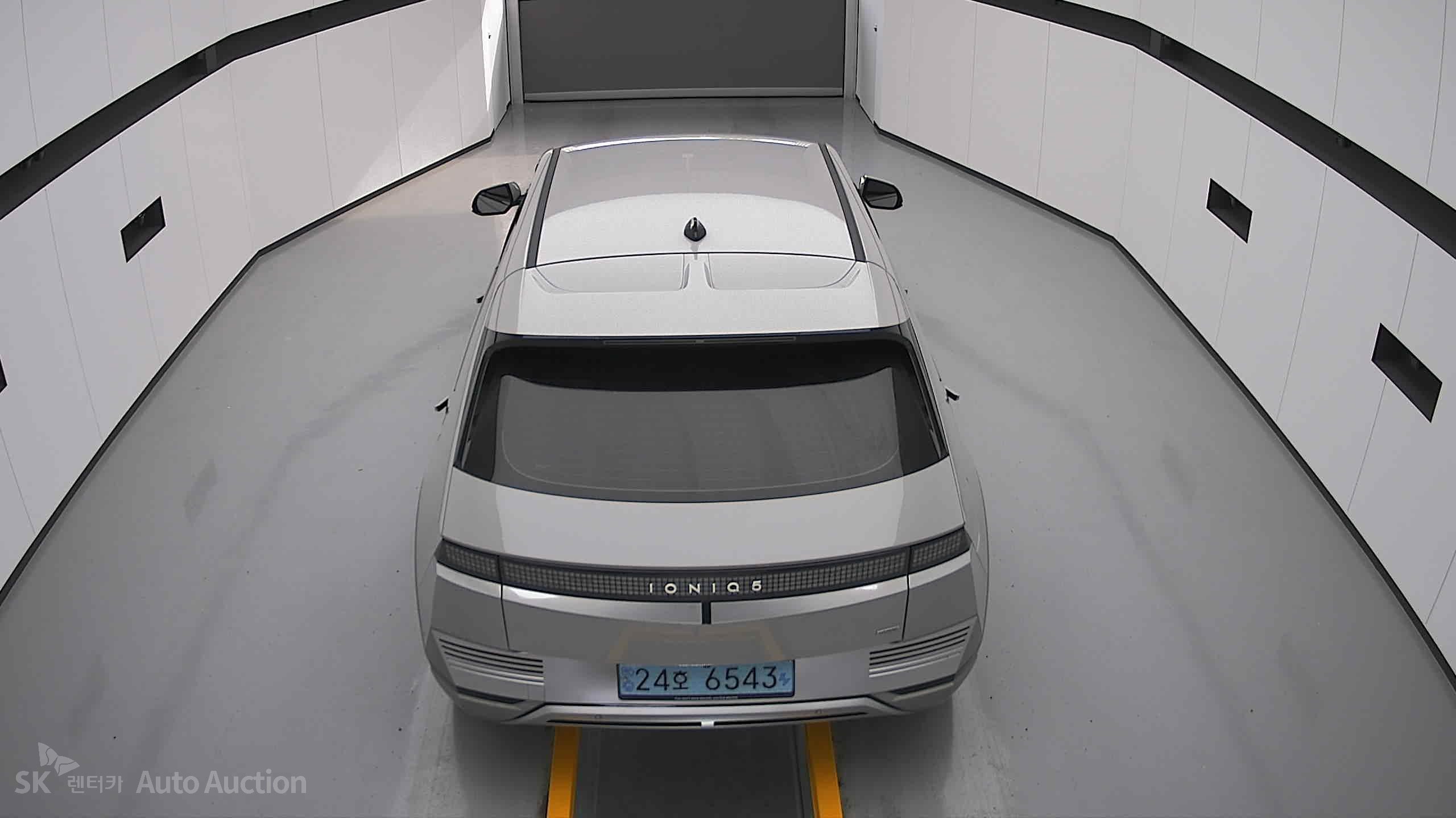 2022 - hyundai ioniq