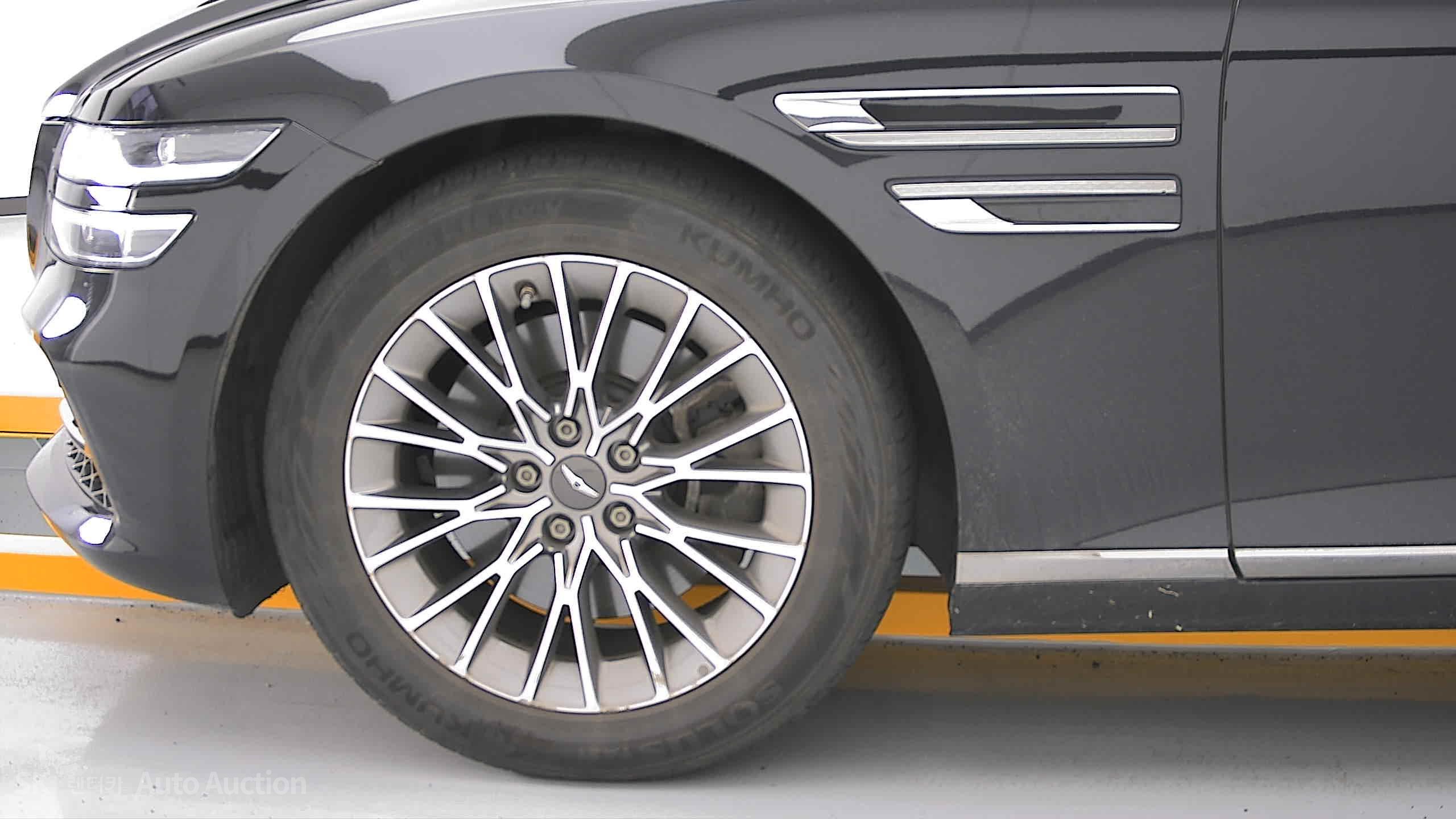 2021 - genesis g80