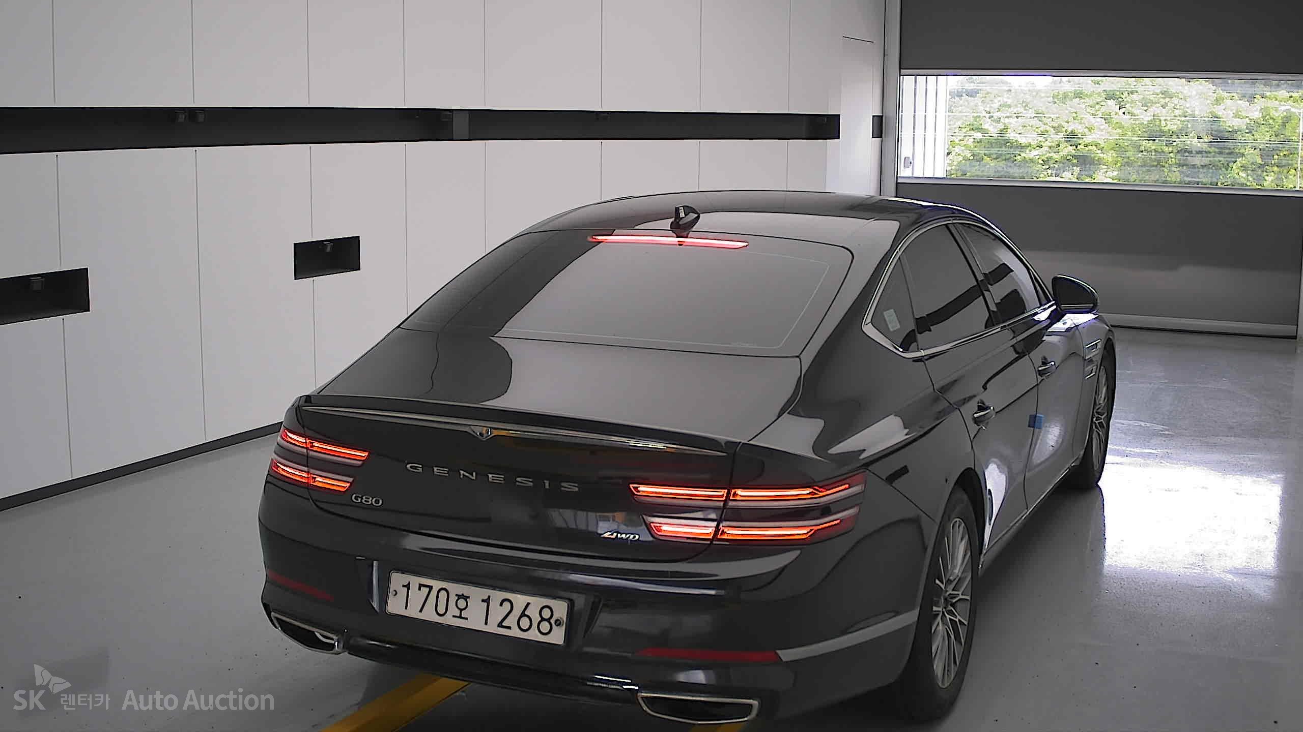 2021 - genesis g80