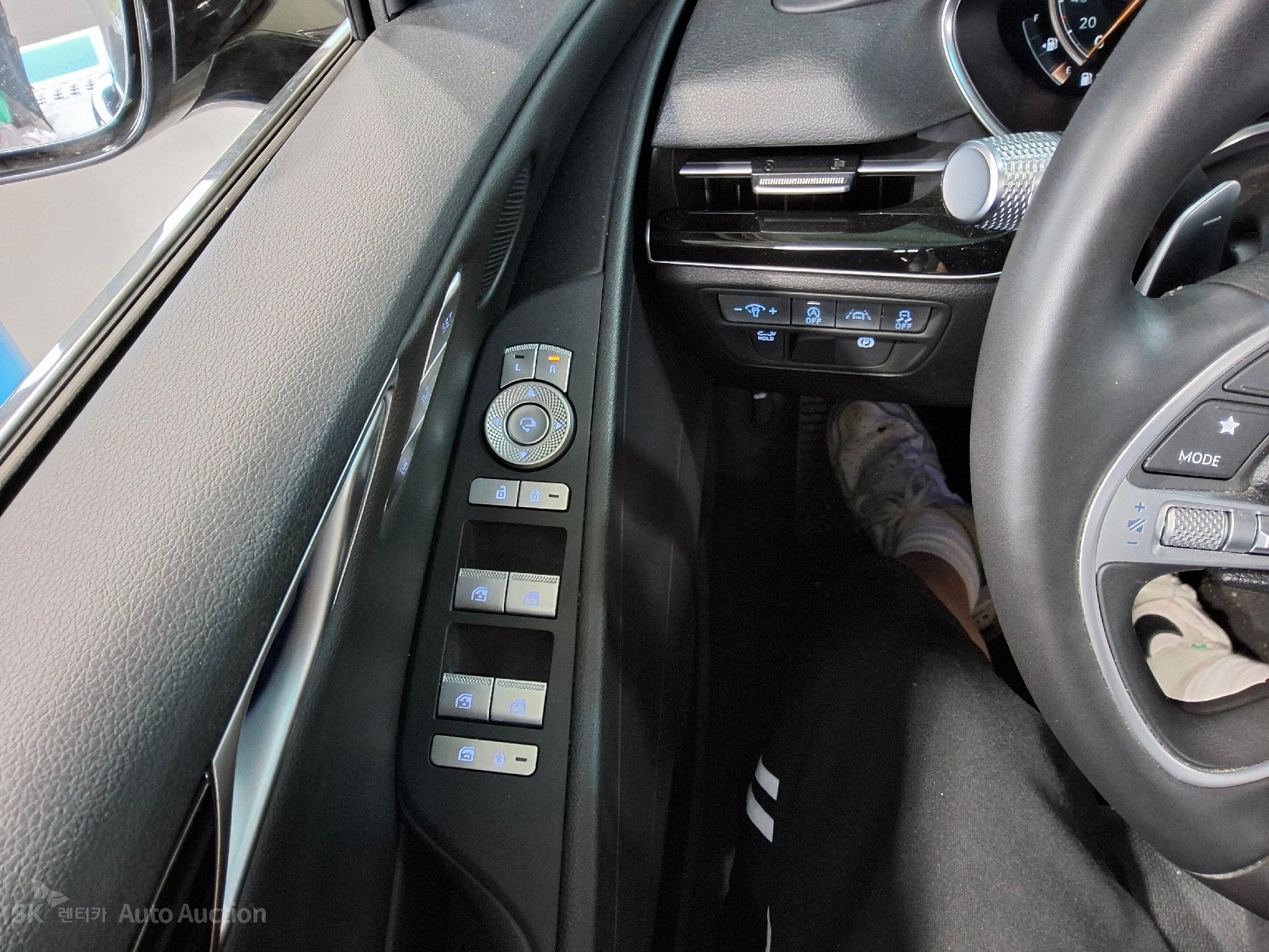 2021 - genesis g80