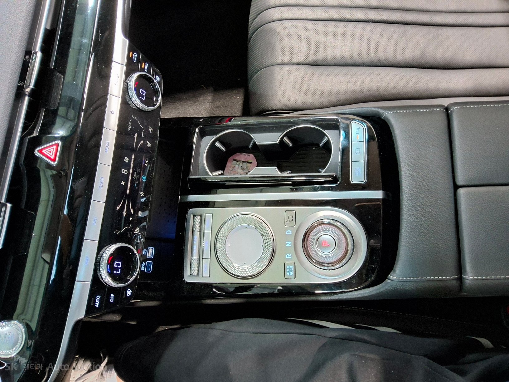 2021 - genesis g80