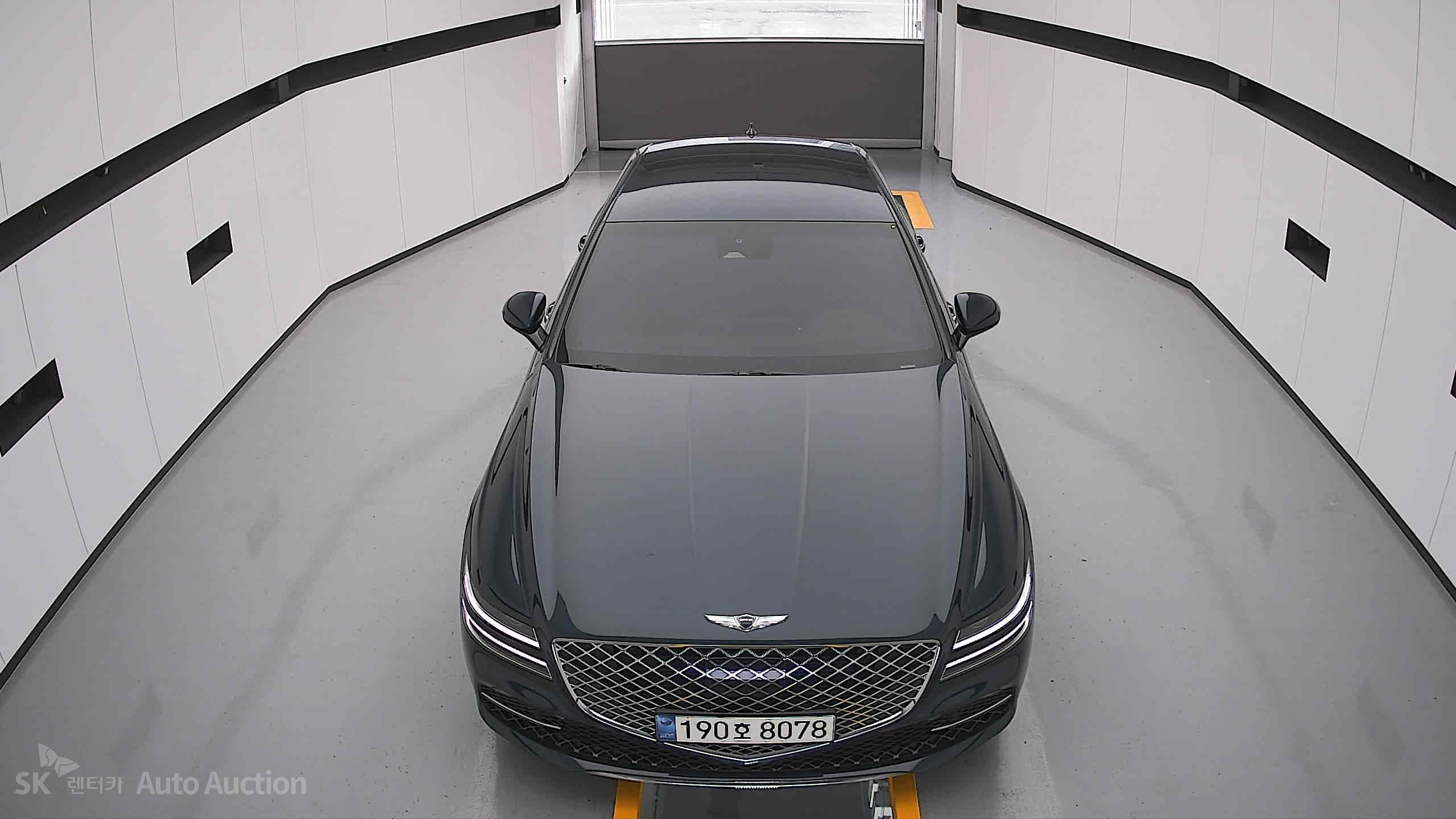 2022 - genesis g80