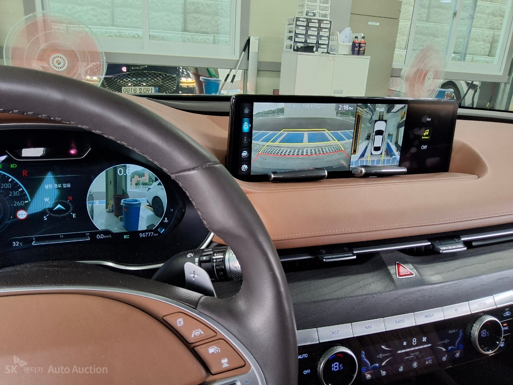 2022 - genesis g80