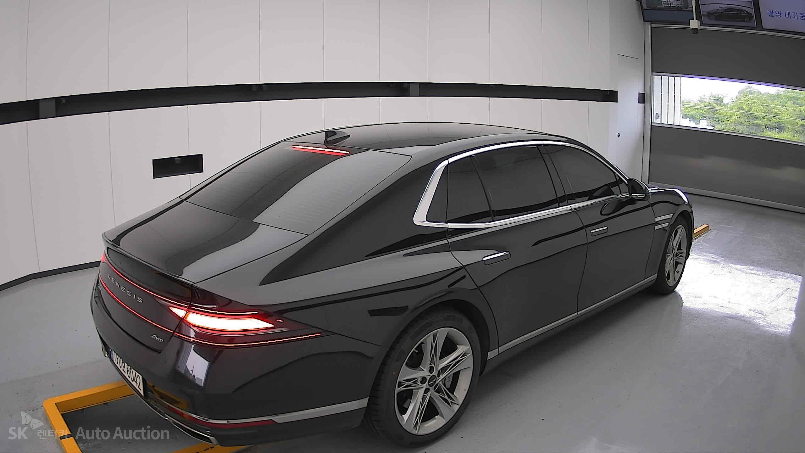 2022 - genesis g90