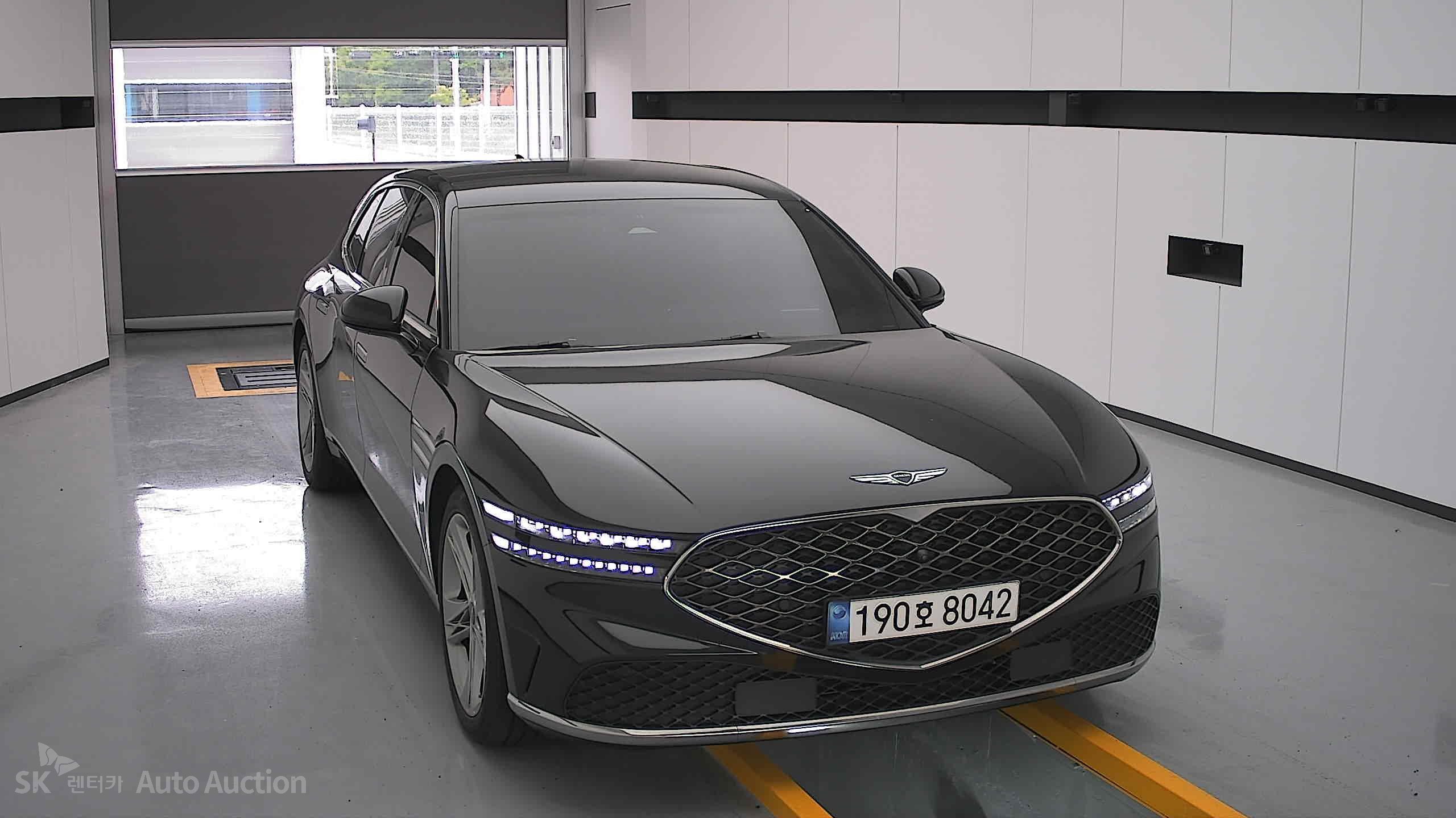 2022 - genesis g90