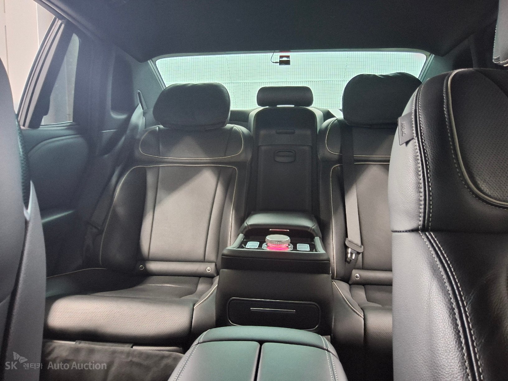 2022 - genesis g90