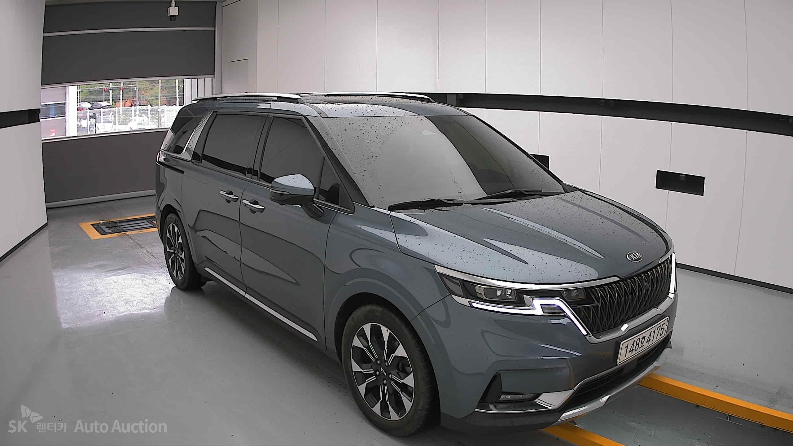 2021 - kia carnival