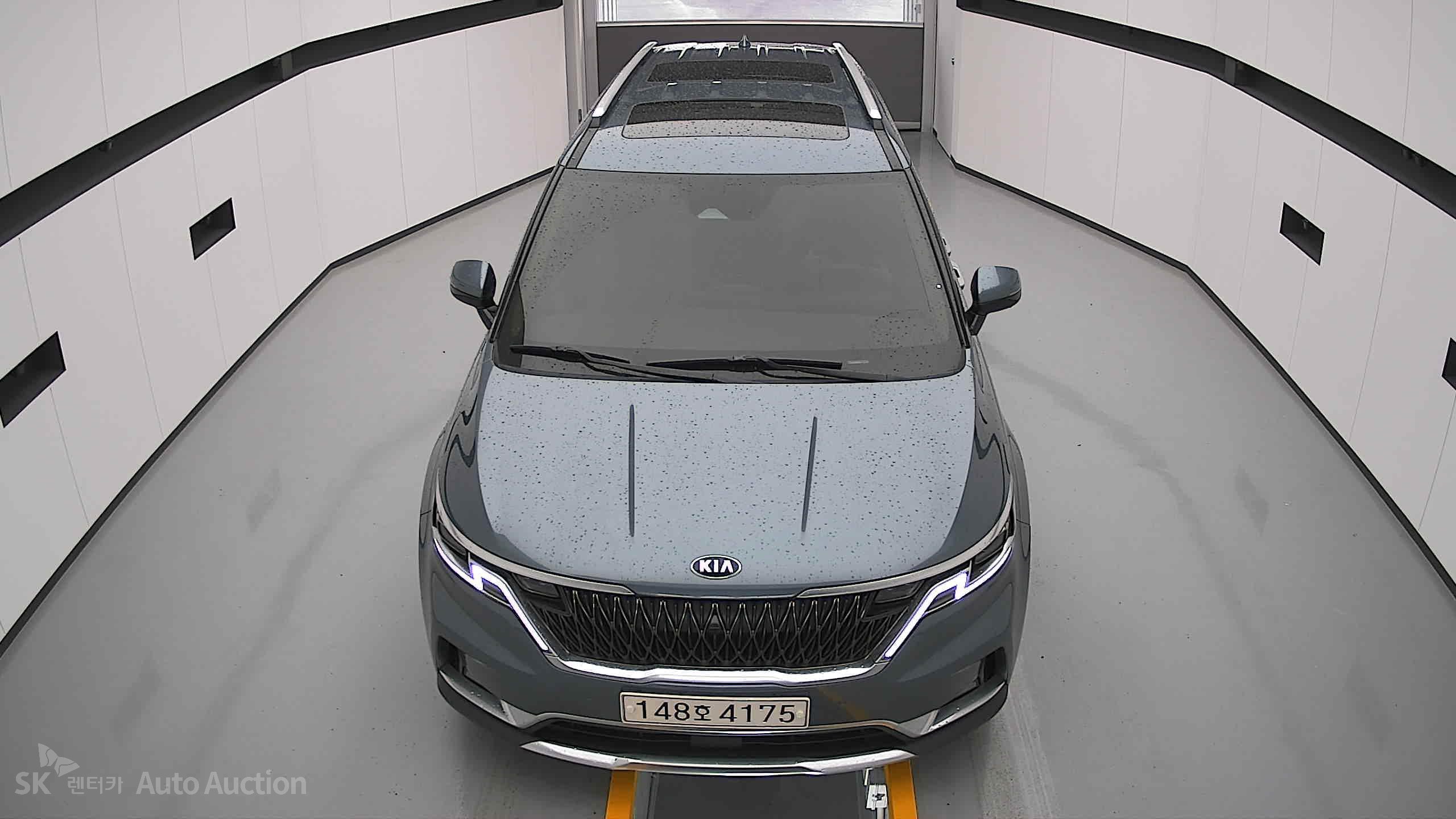 2021 - kia carnival