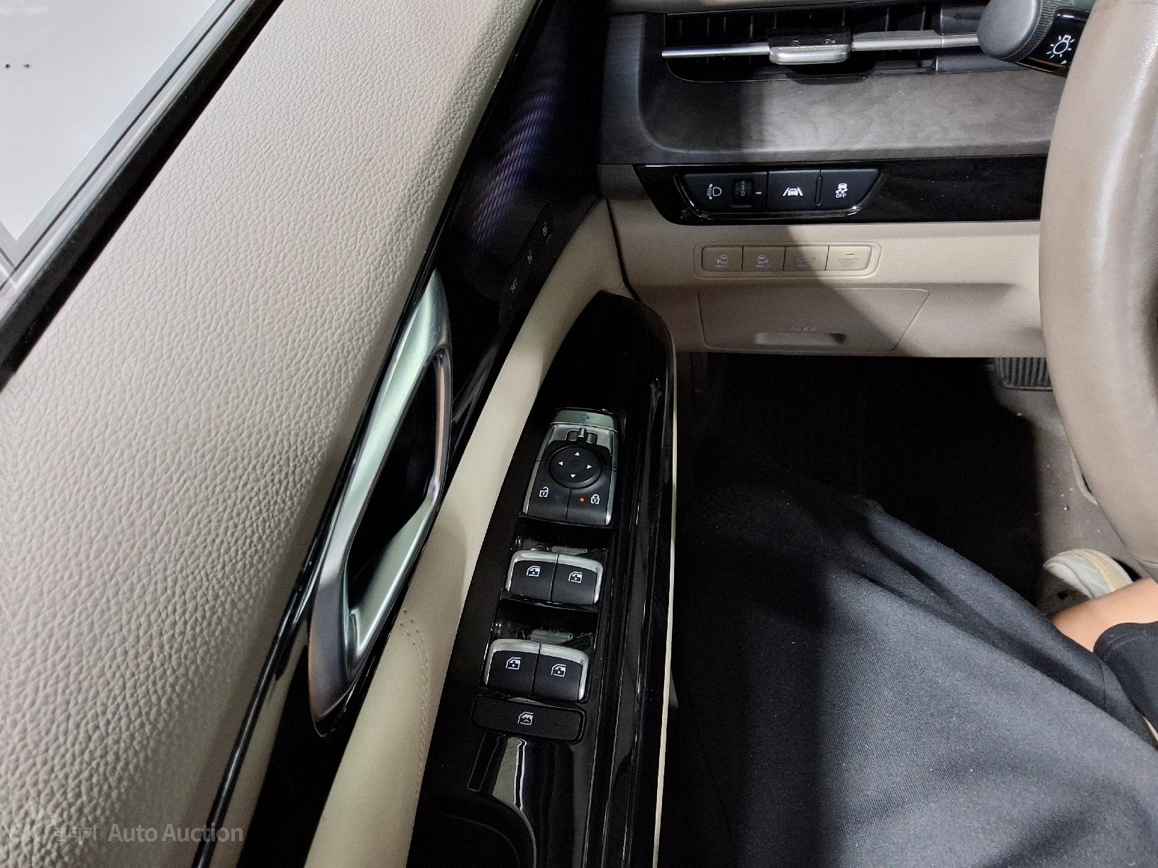 2021 - kia carnival
