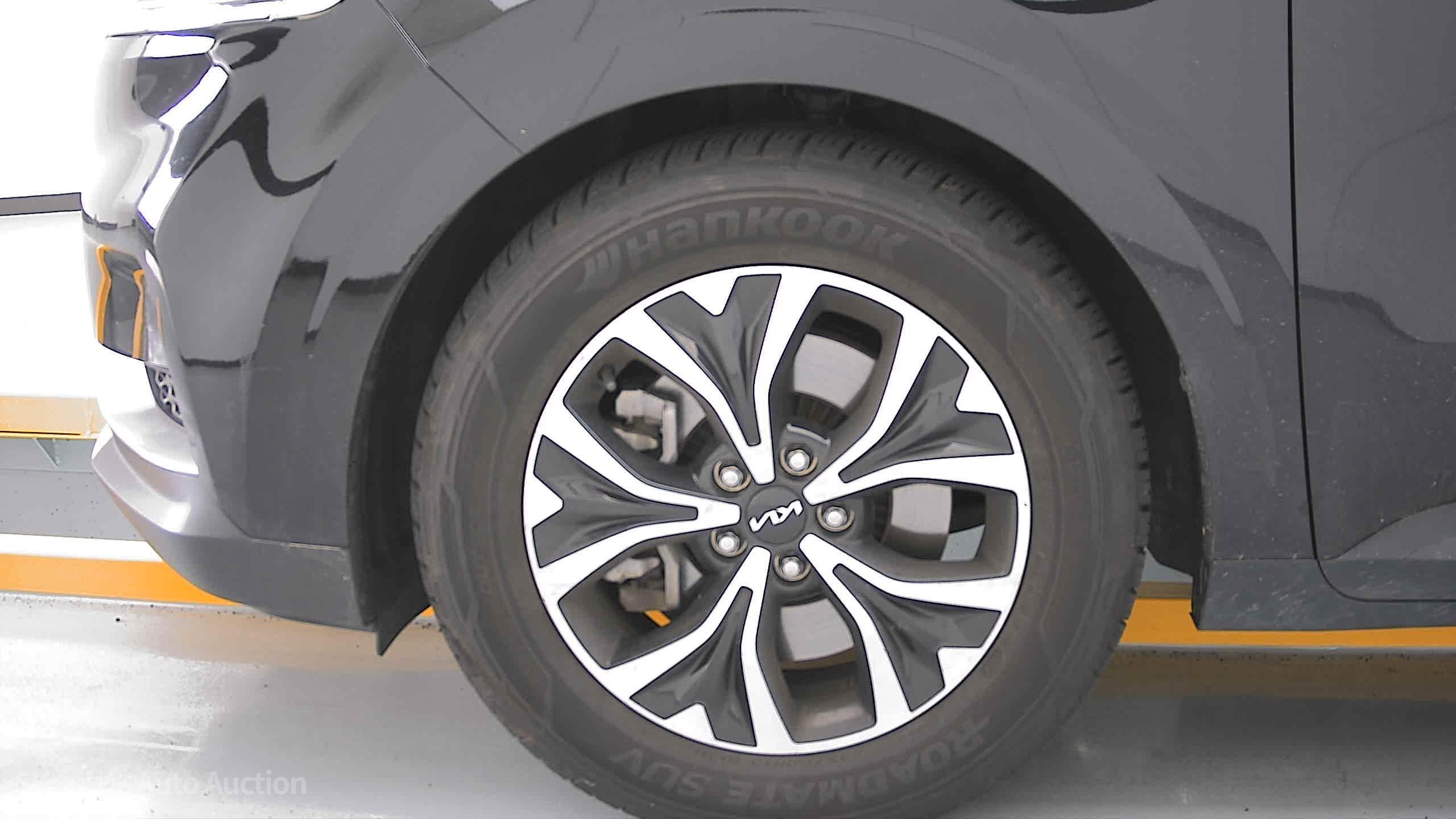 2022 - kia carnival