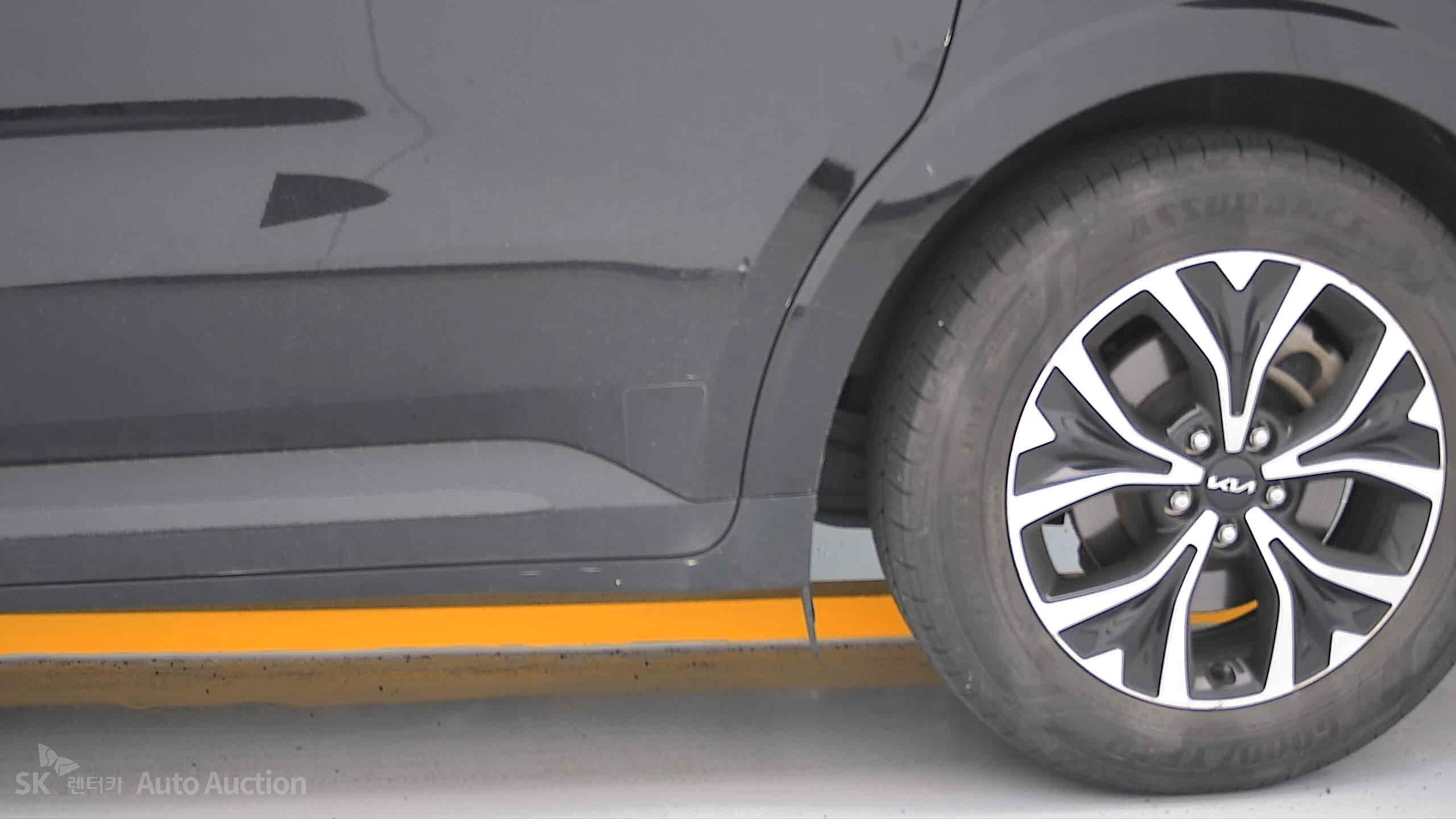 2022 - kia carnival