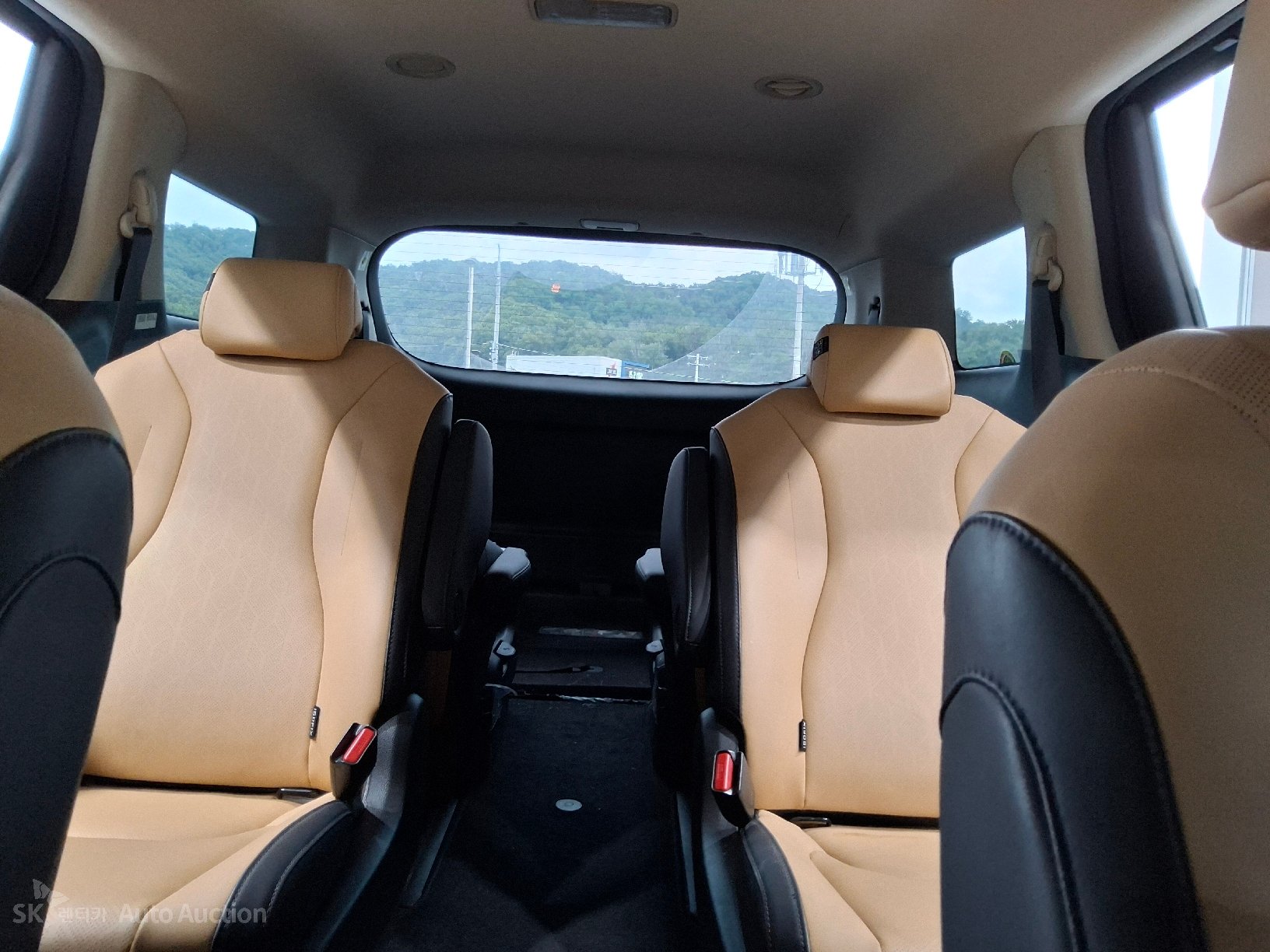 2022 - kia carnival
