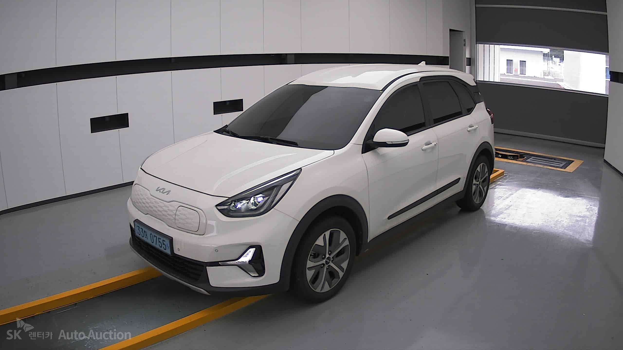 2023 - kia niro
