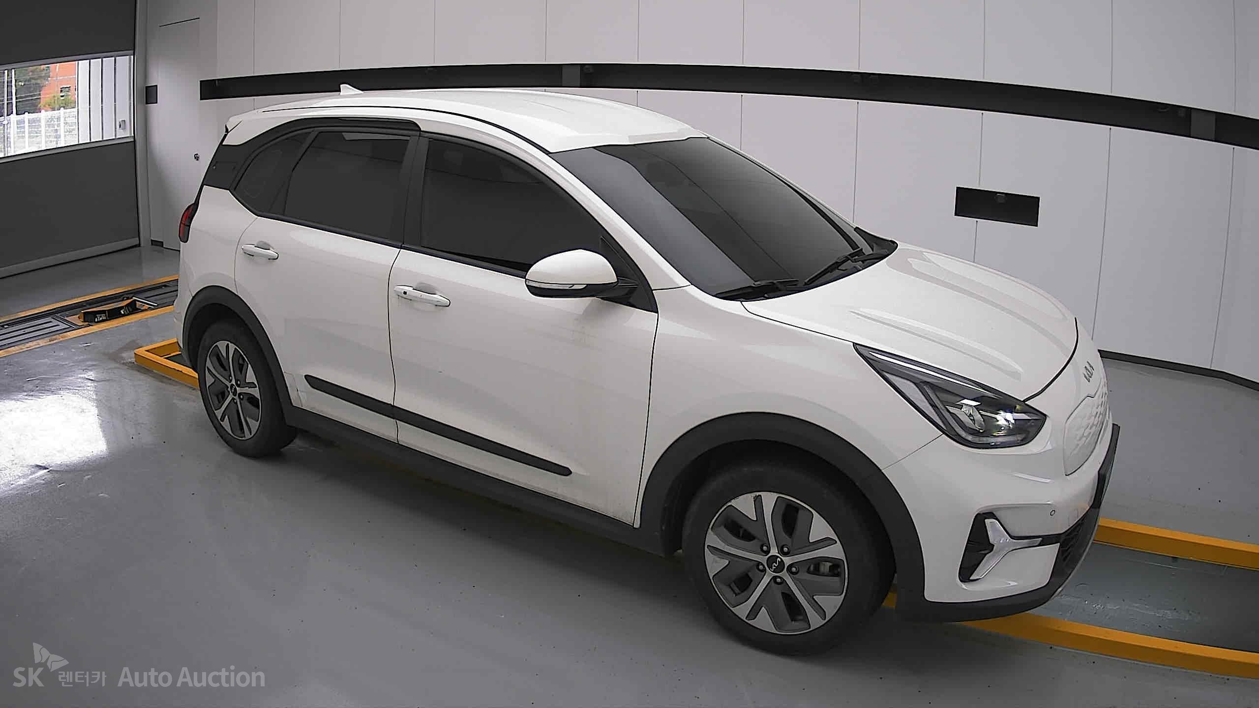 2023 - kia niro