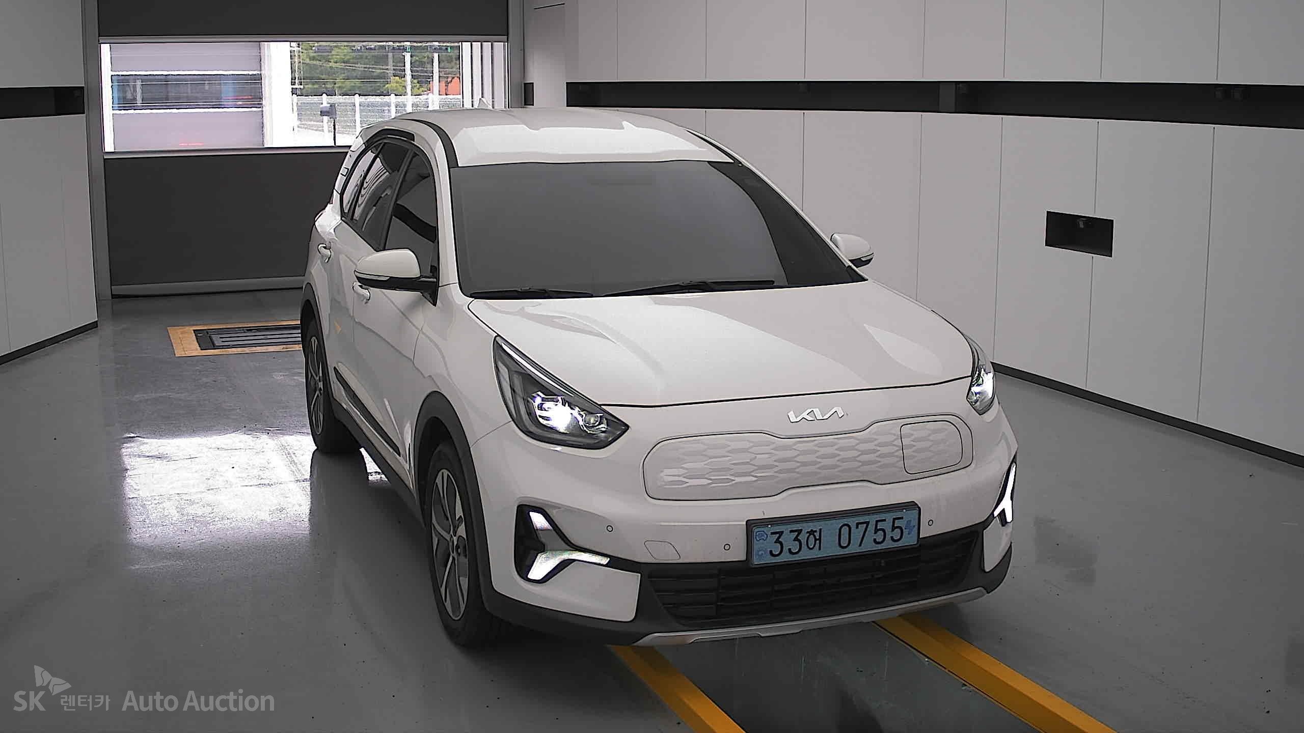 2023 - kia niro
