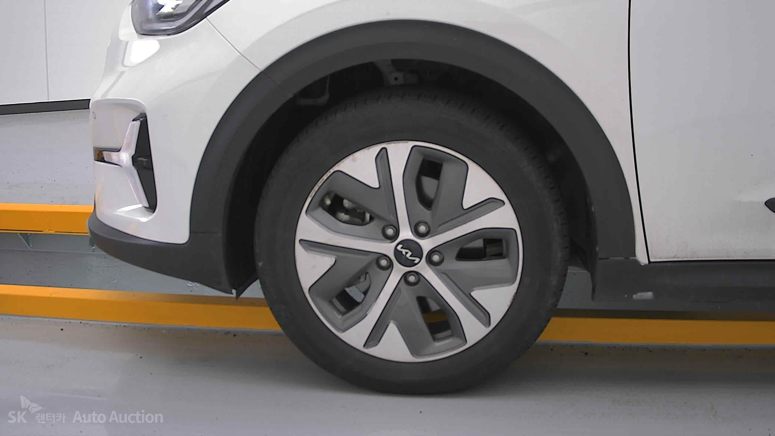 2023 - kia niro