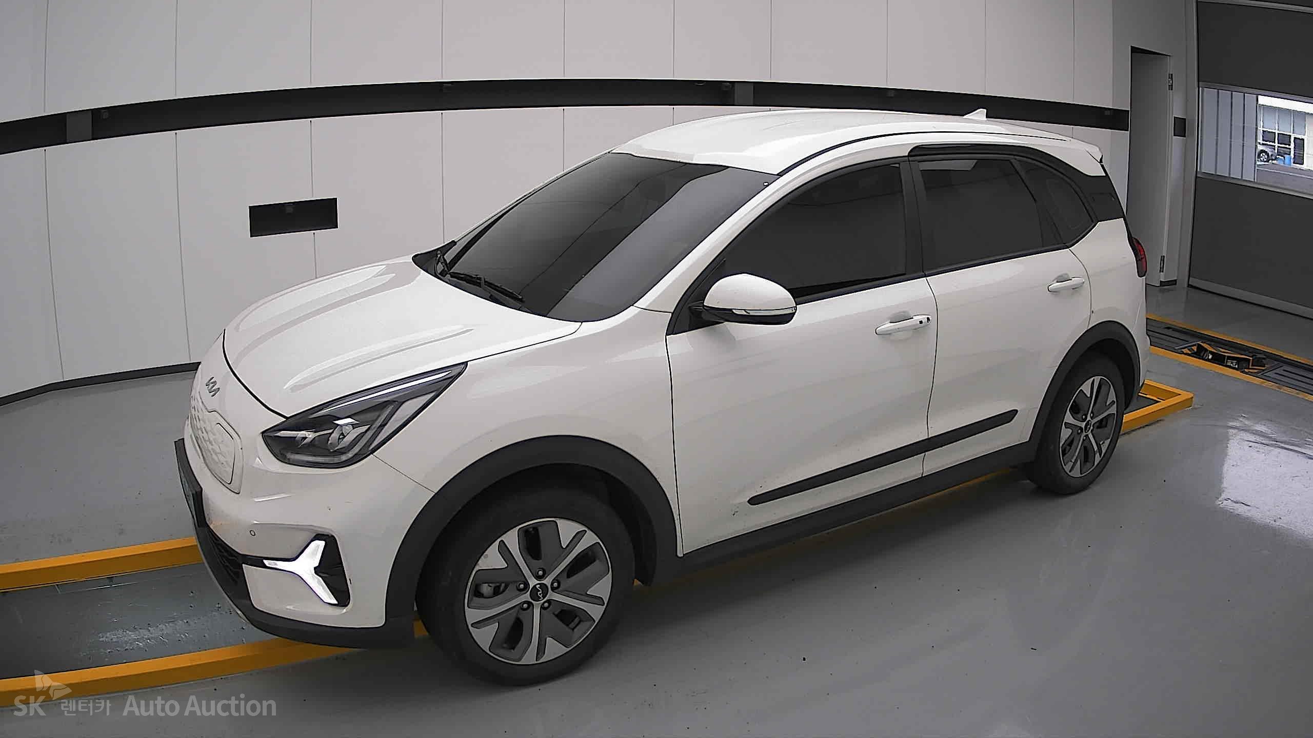 2023 - kia niro