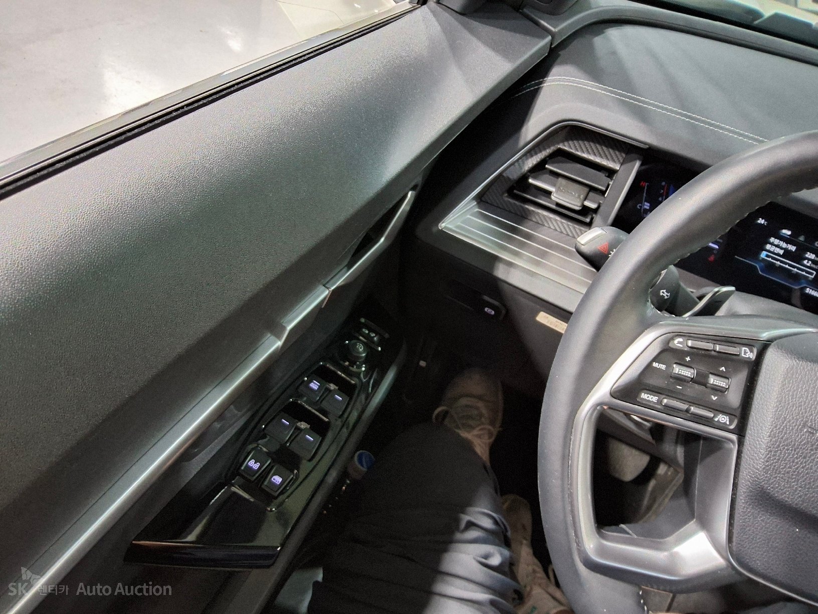 2023 - kg mobility (ssangyong) torres