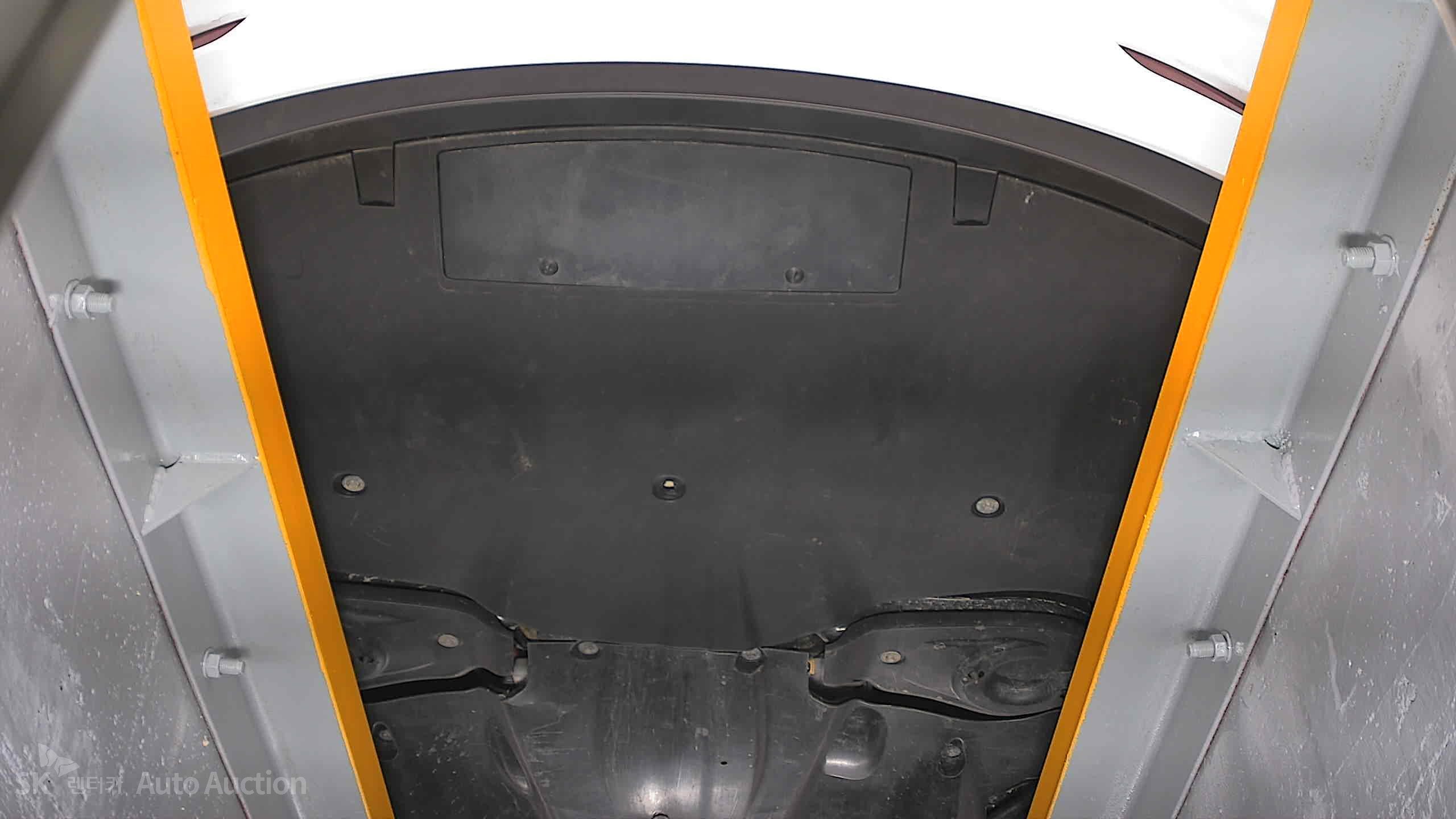 2022 - tesla model 3