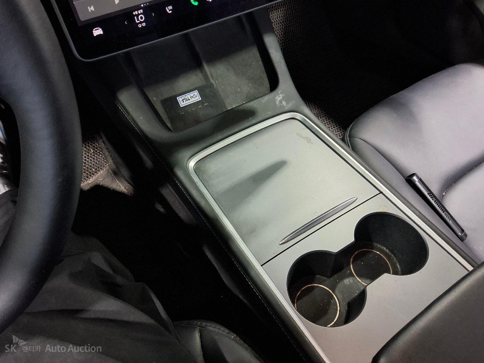 2022 - tesla model 3